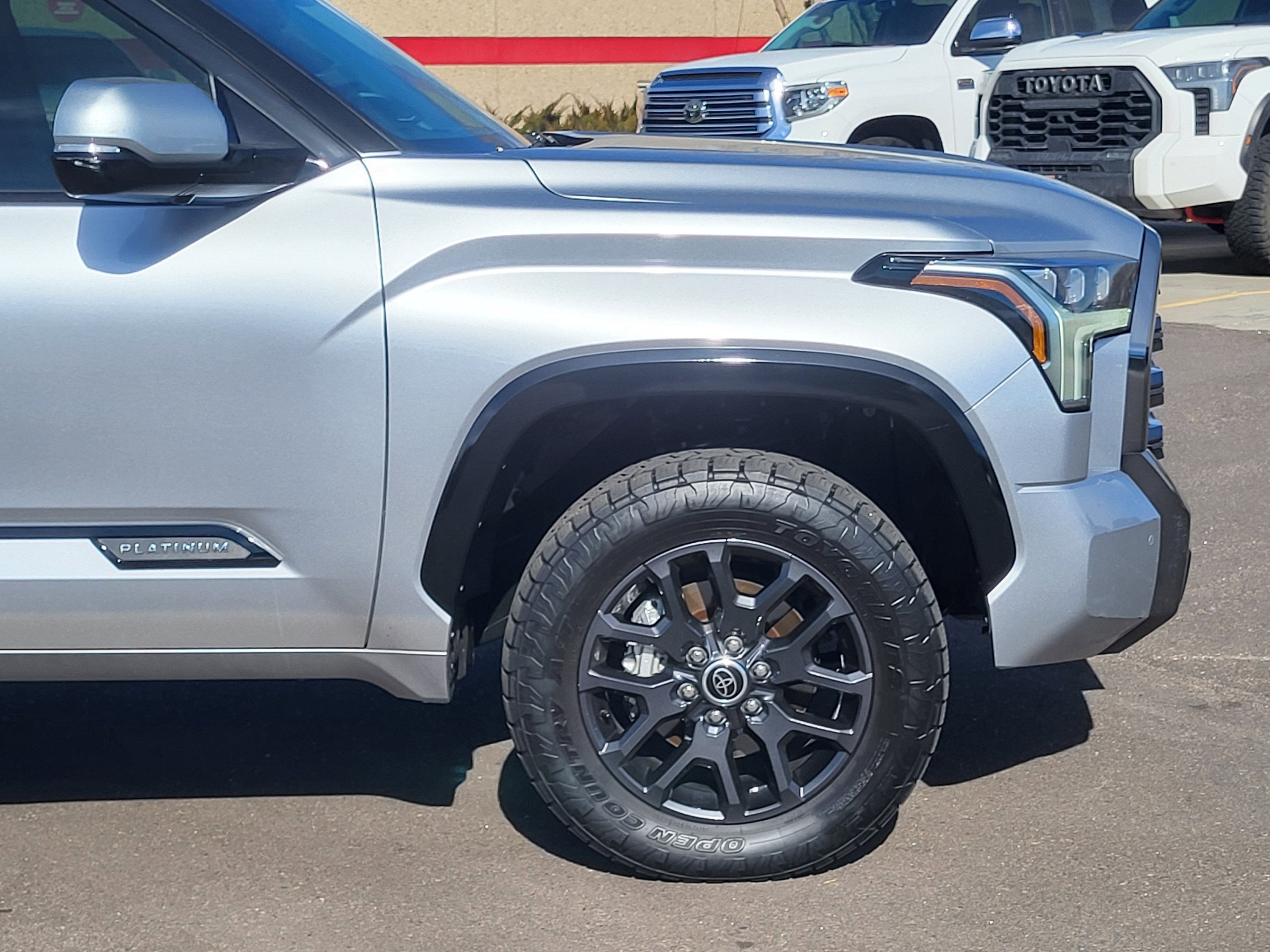 2023 Toyota Tundra Platinum