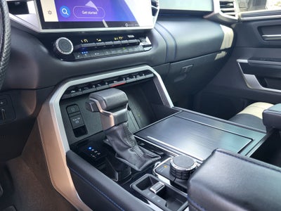 2023 Toyota Tundra Platinum