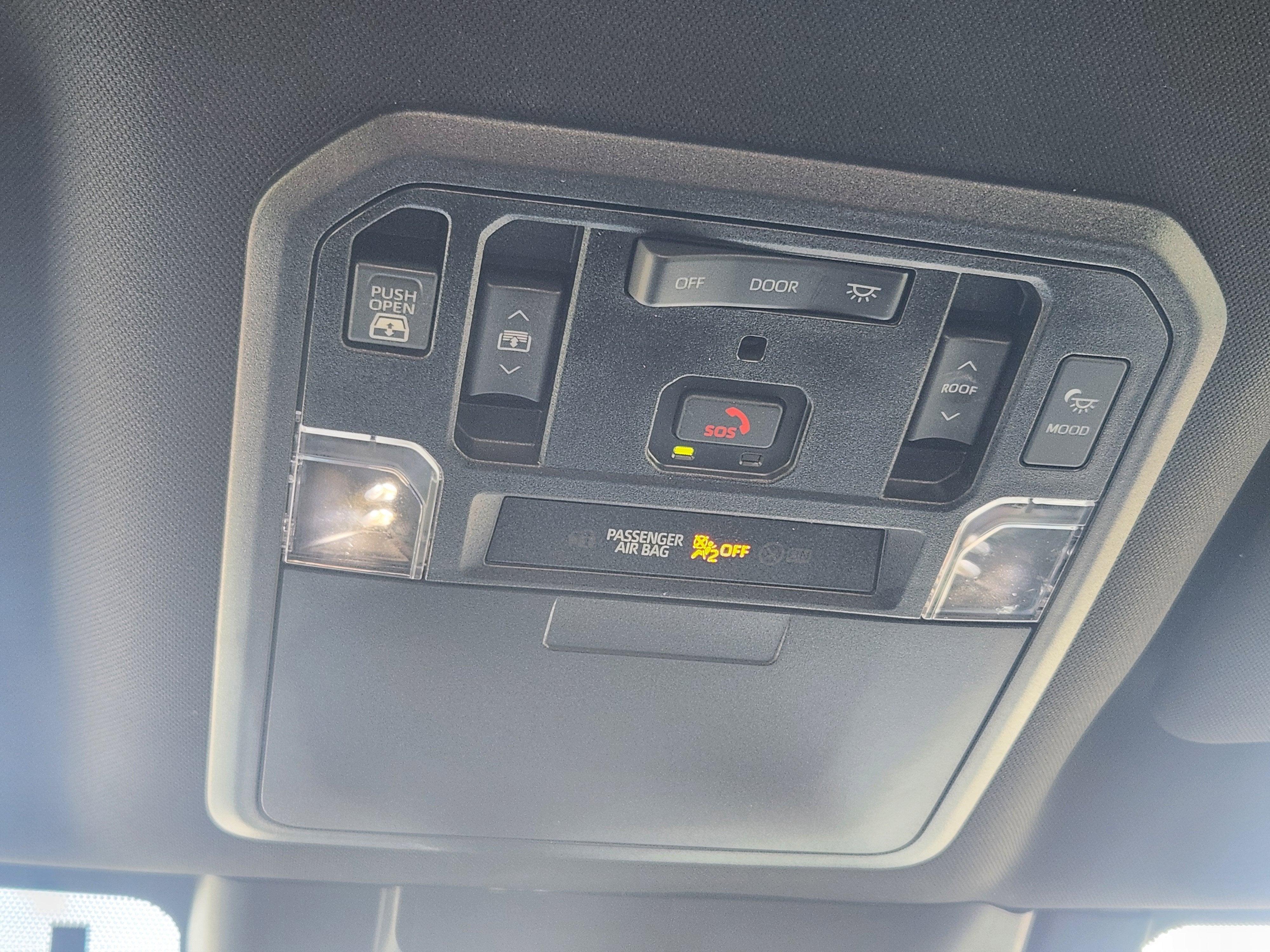 2023 Toyota Tundra Hybrid Platinum