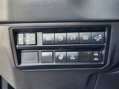 2023 Toyota Tundra Hybrid Platinum