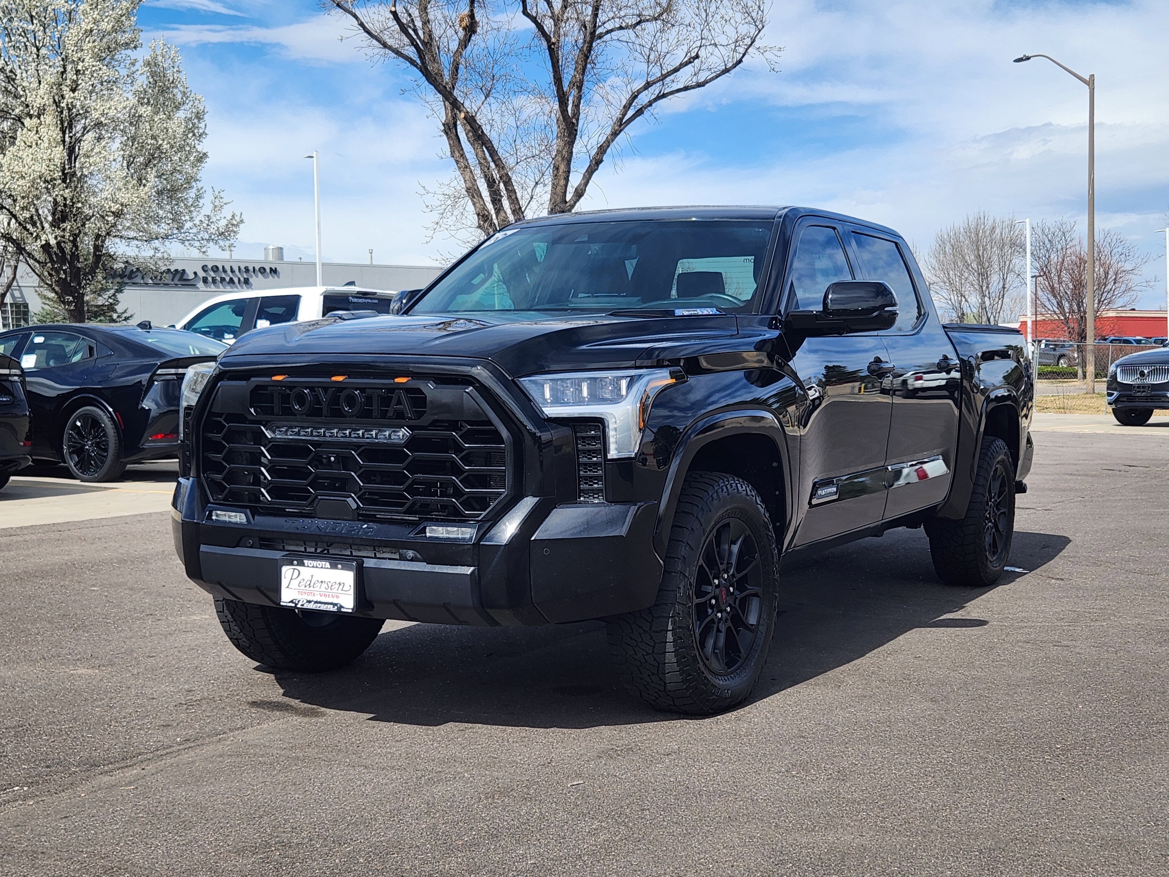 2023 Toyota Tundra Hybrid Platinum