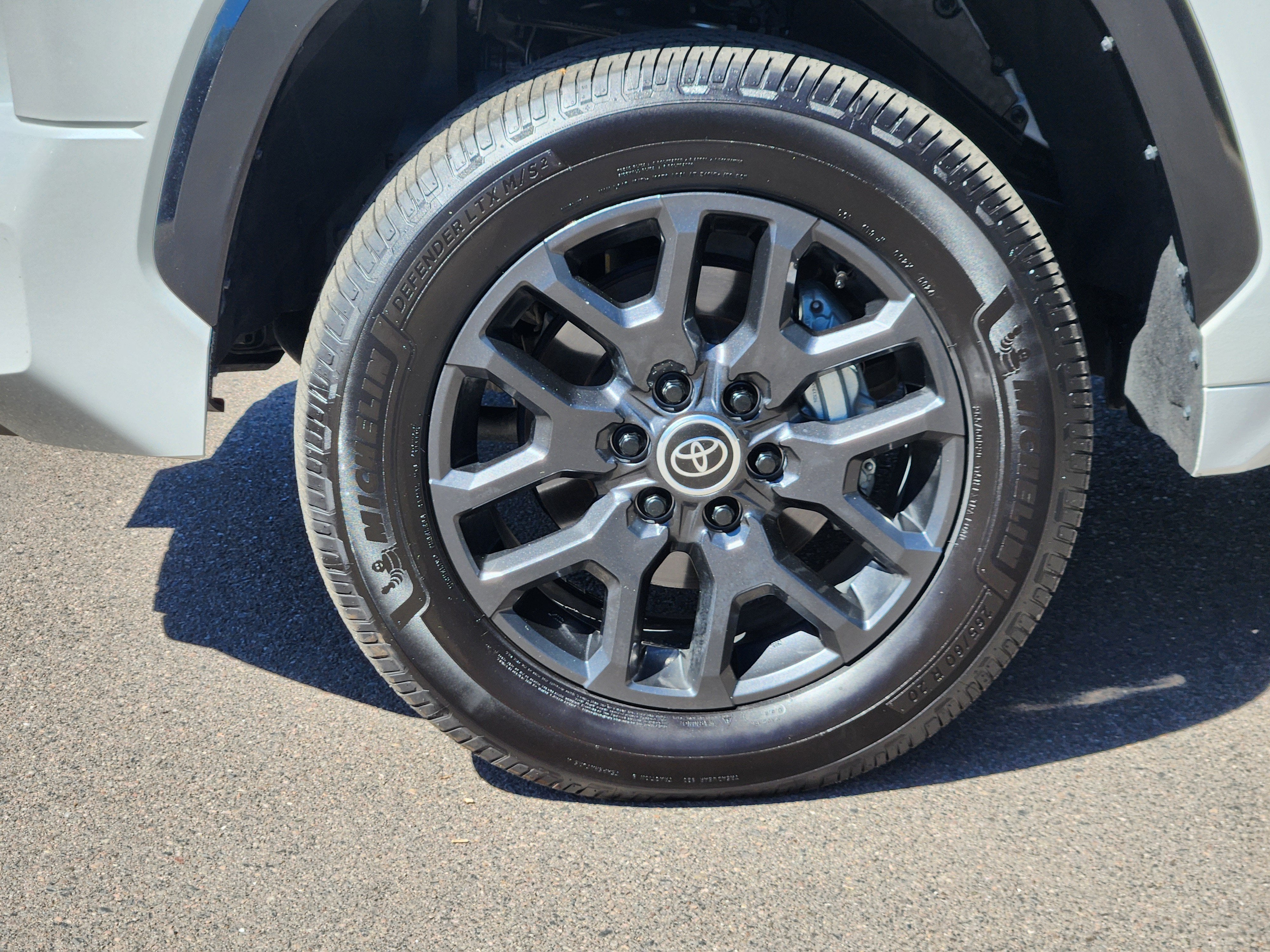 2024 Toyota Tundra Hybrid Platinum