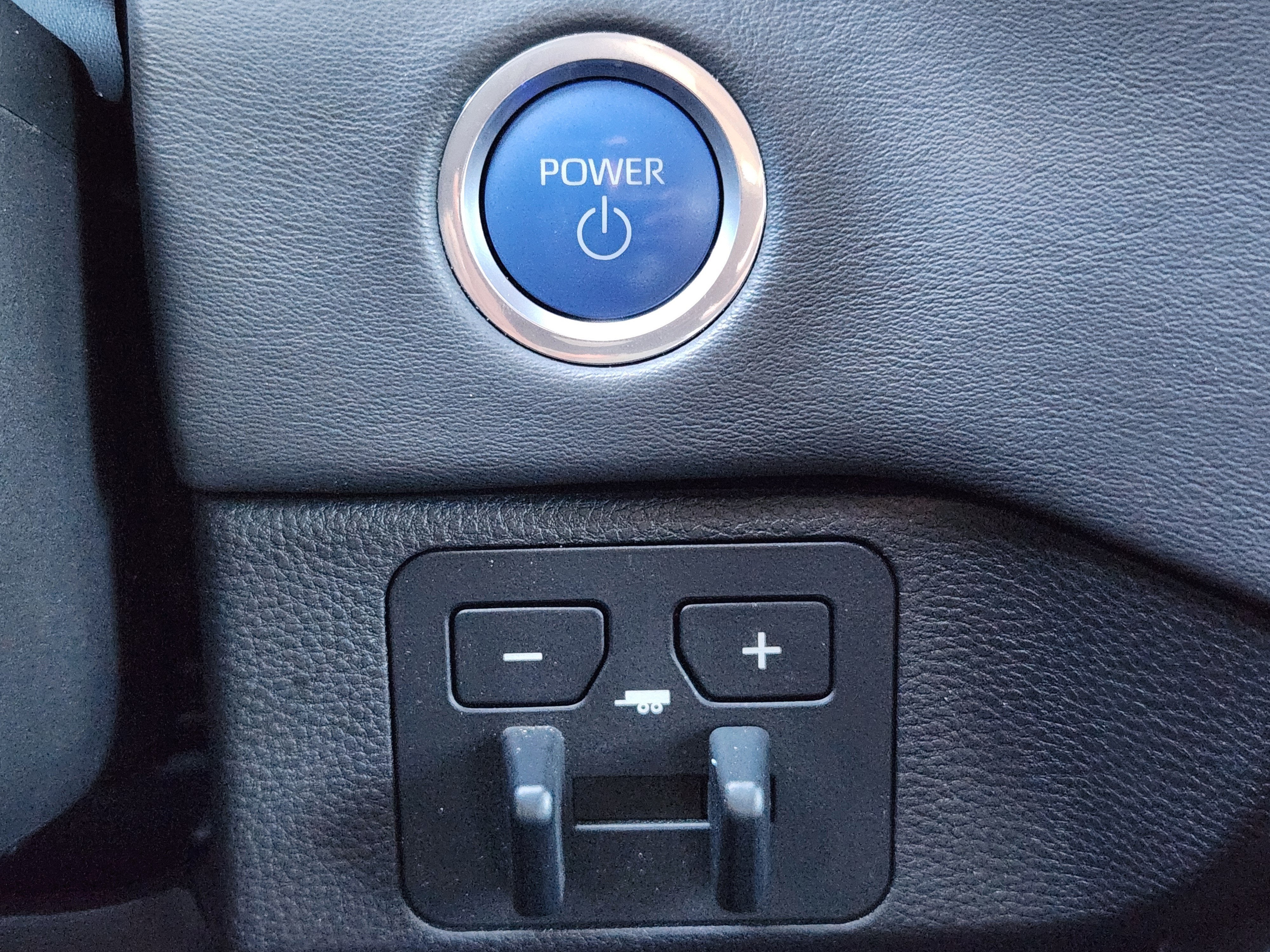 2024 Toyota Tundra Hybrid Platinum