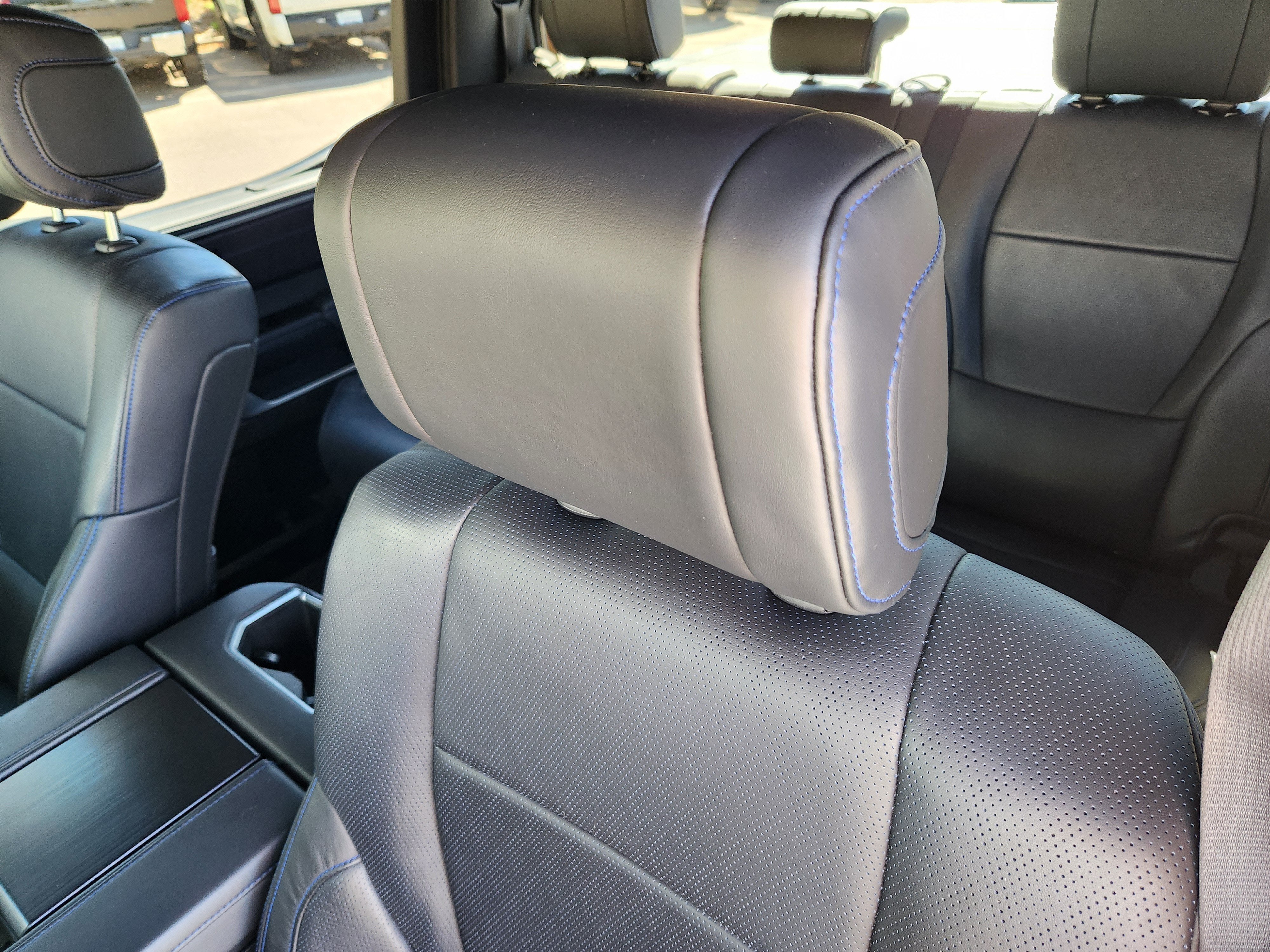 2024 Toyota Tundra Hybrid Platinum