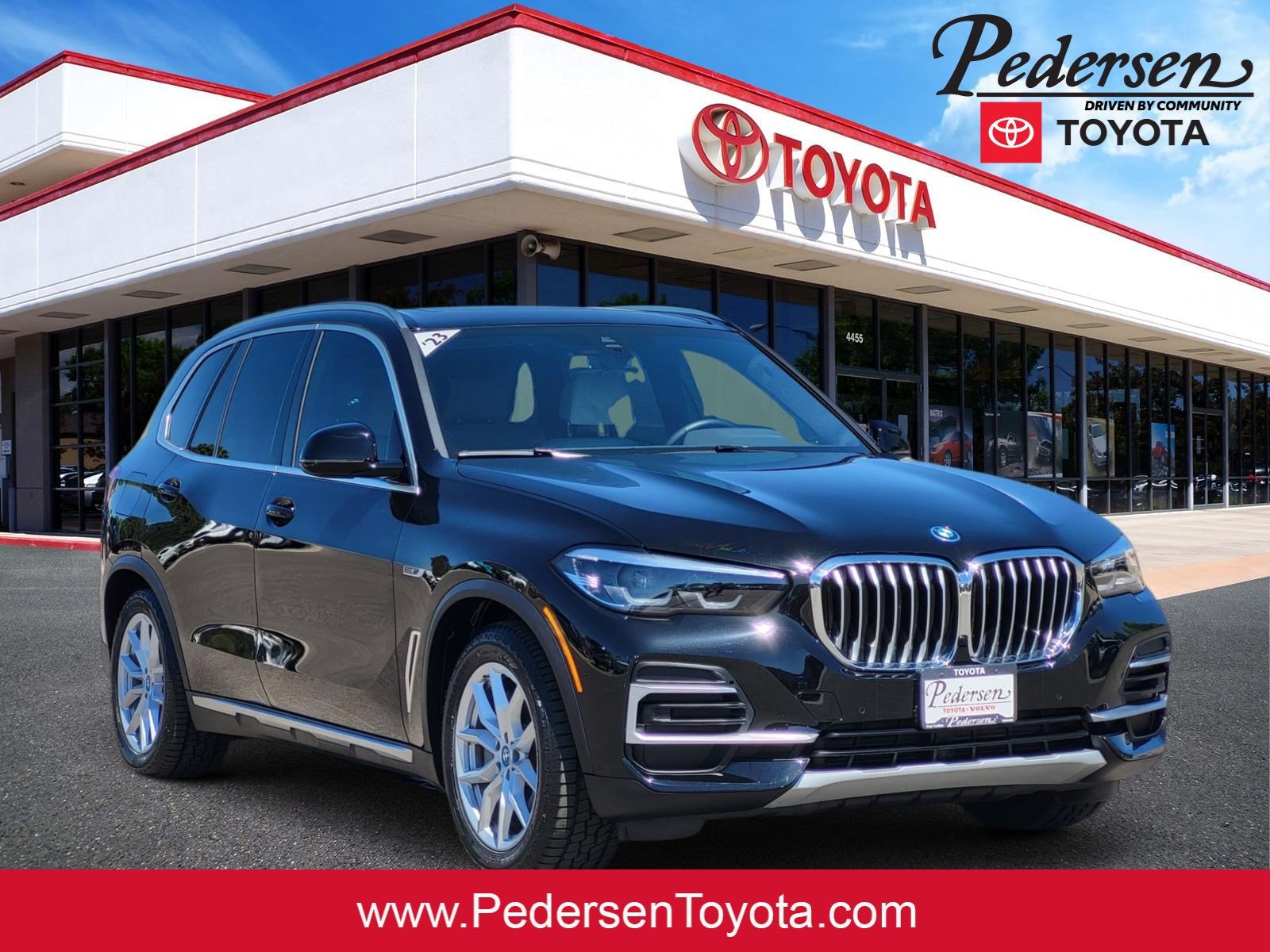 2023 BMW X5 xDrive45e