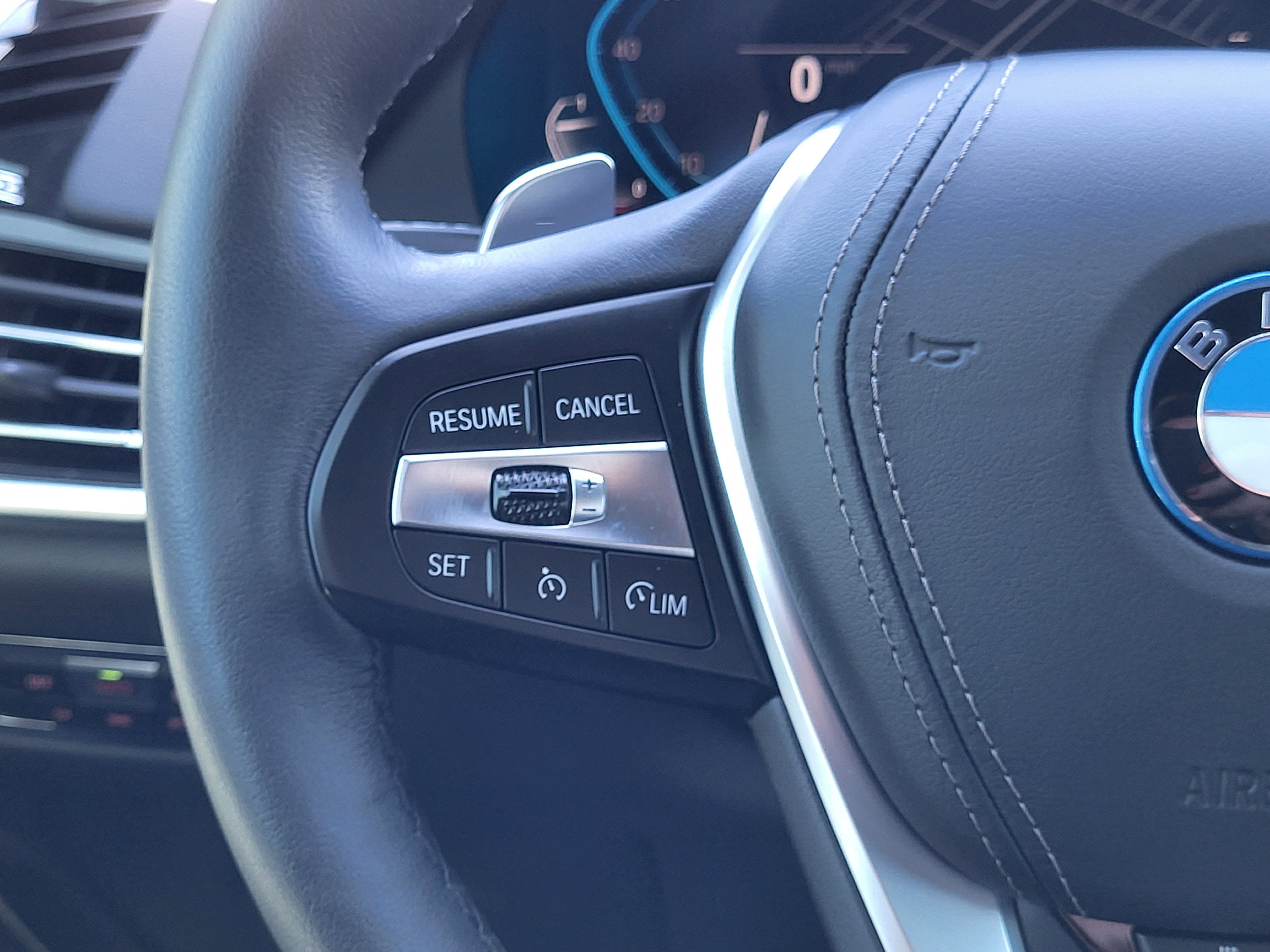 2023 BMW X5 xDrive45e