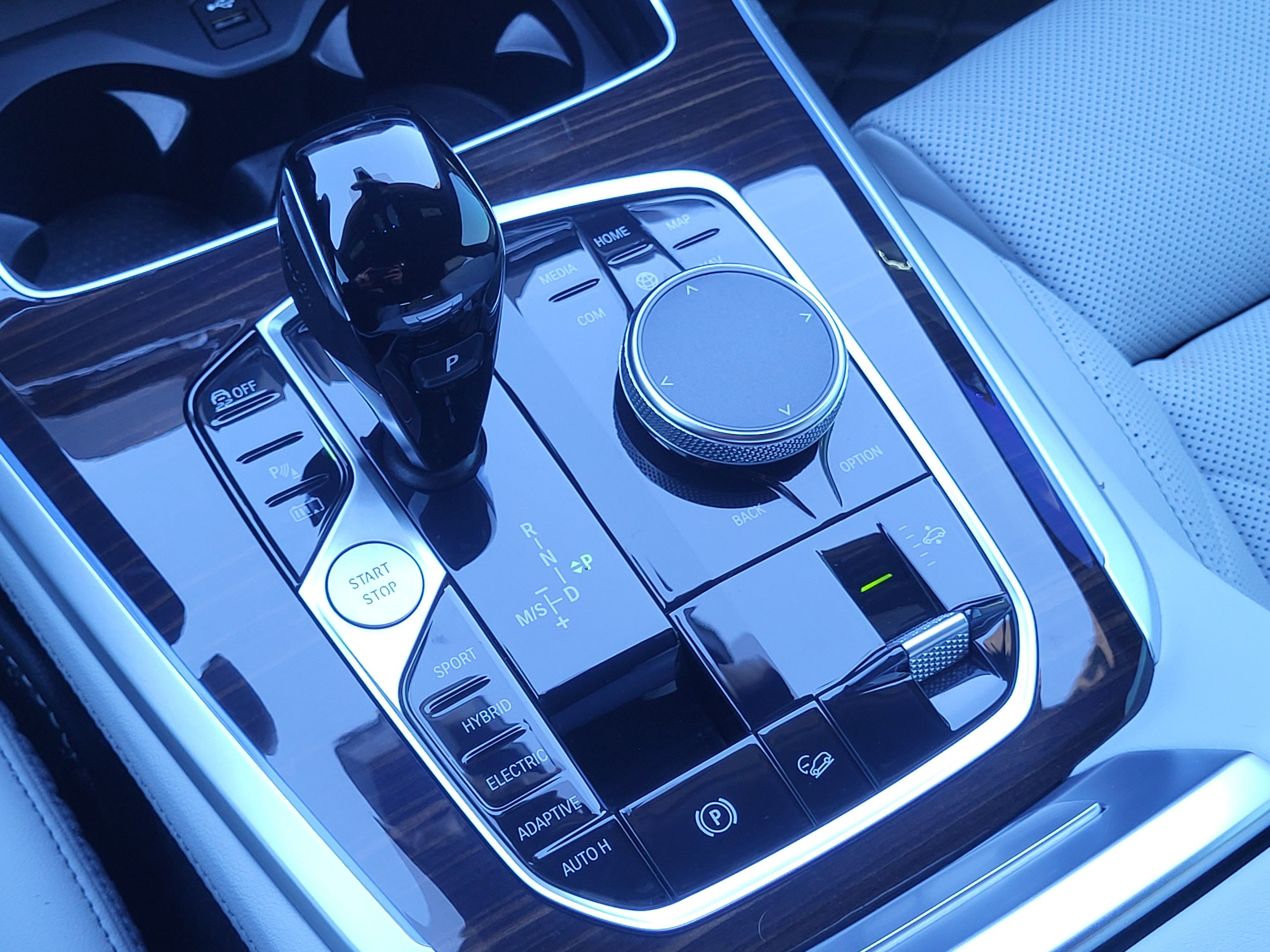 2023 BMW X5 xDrive45e
