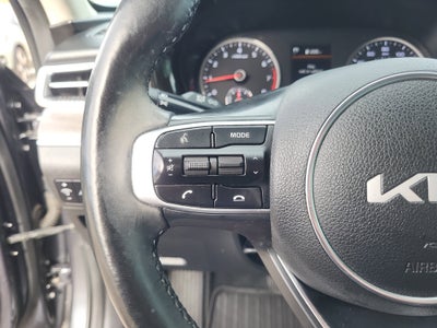 2022 Kia K5 EX