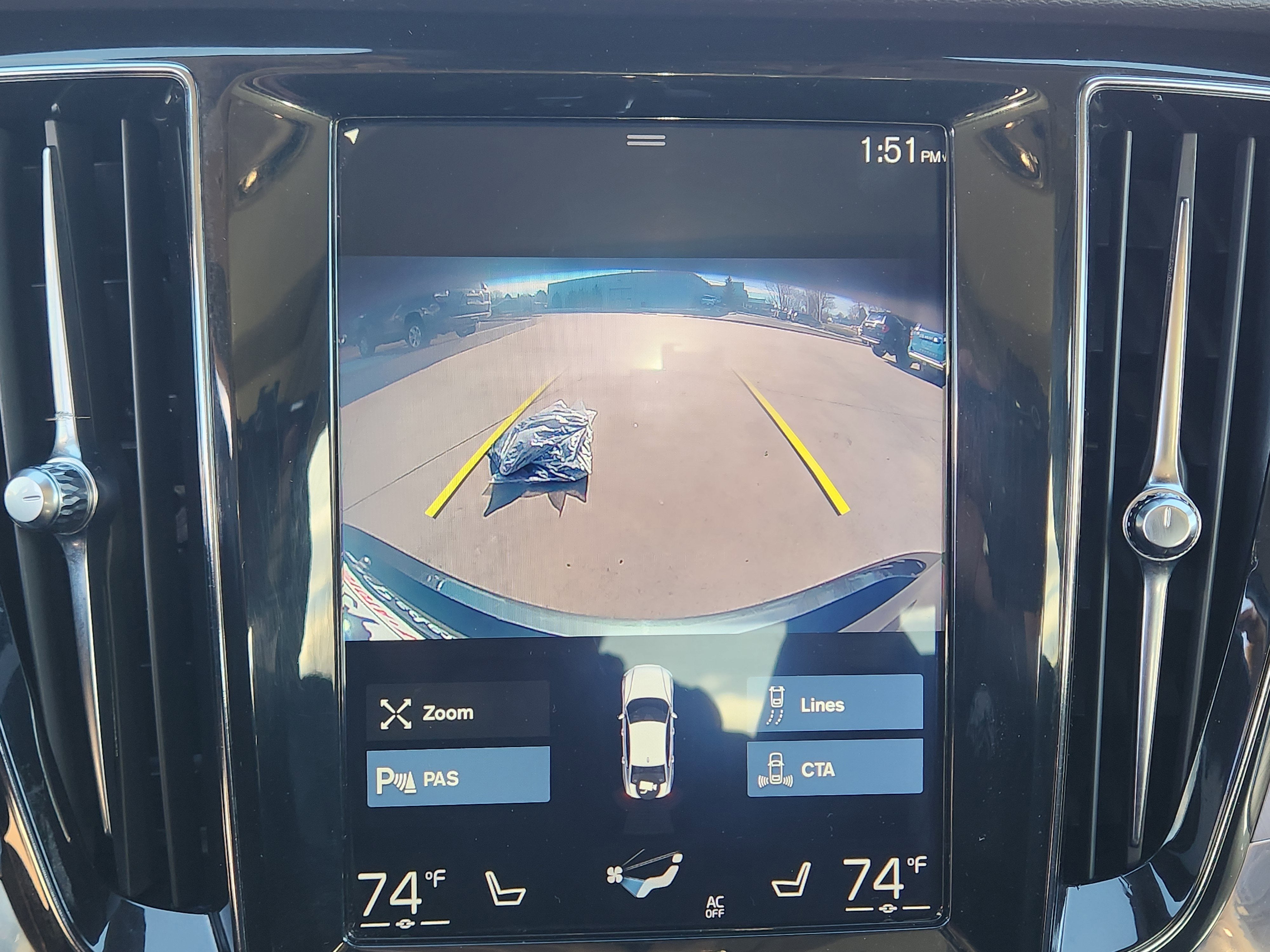 2020 Volvo S60 T6 Momentum