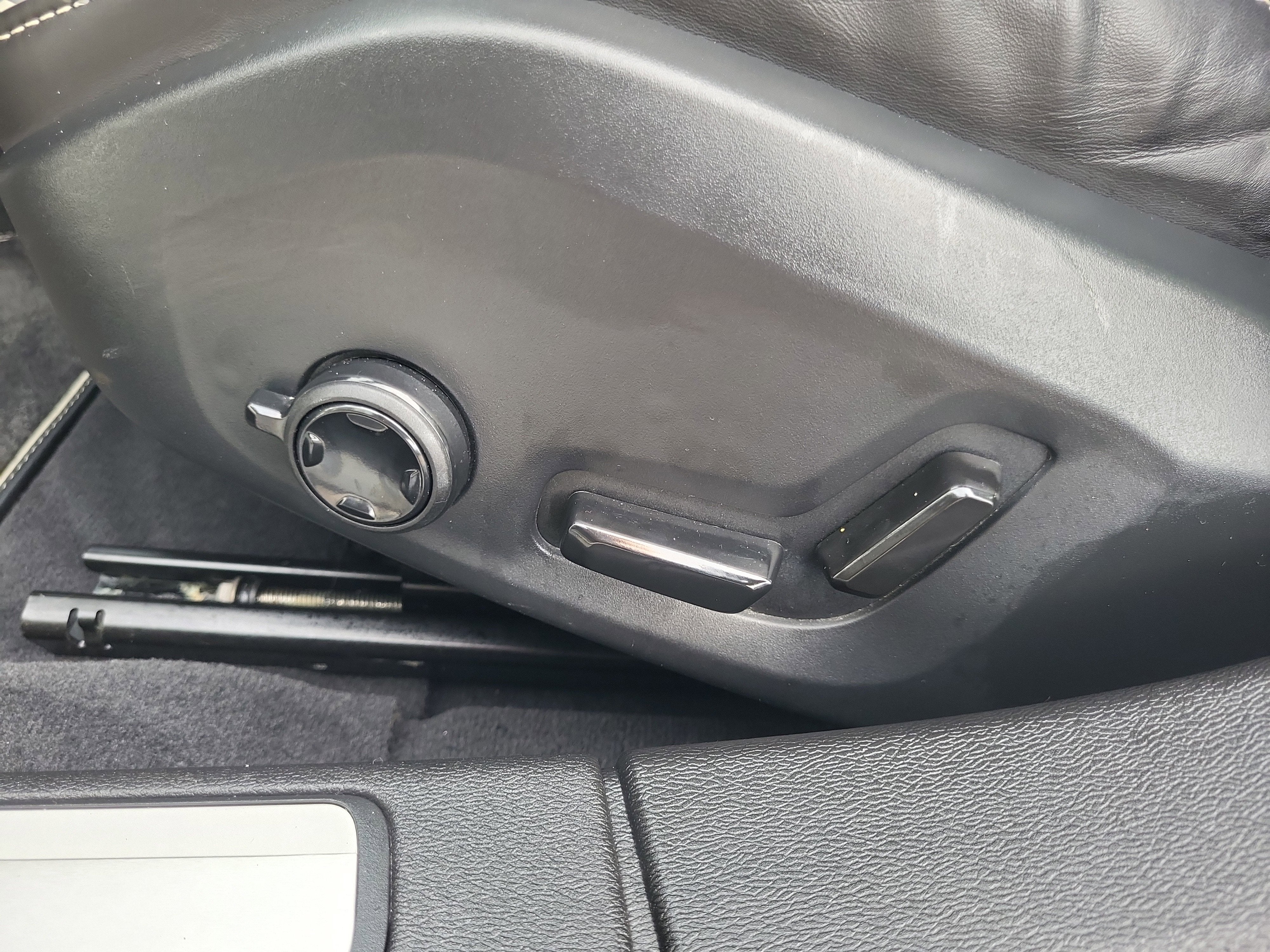 2020 Volvo S60 T6 R-Design