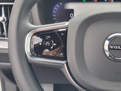2025 Volvo S60 Plug-In Hybrid T8 Ultra Black Edition