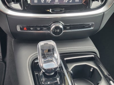 2025 Volvo S60 Plug-In Hybrid T8 Ultra Black Edition