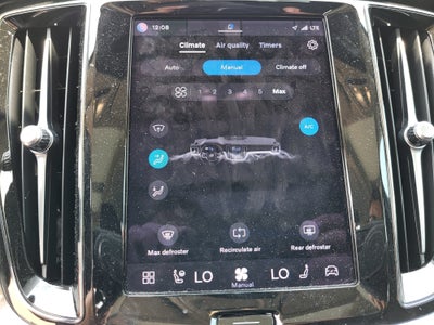 2024 Volvo S60 Recharge Plug-In Hybrid T8 Plus Dark Theme
