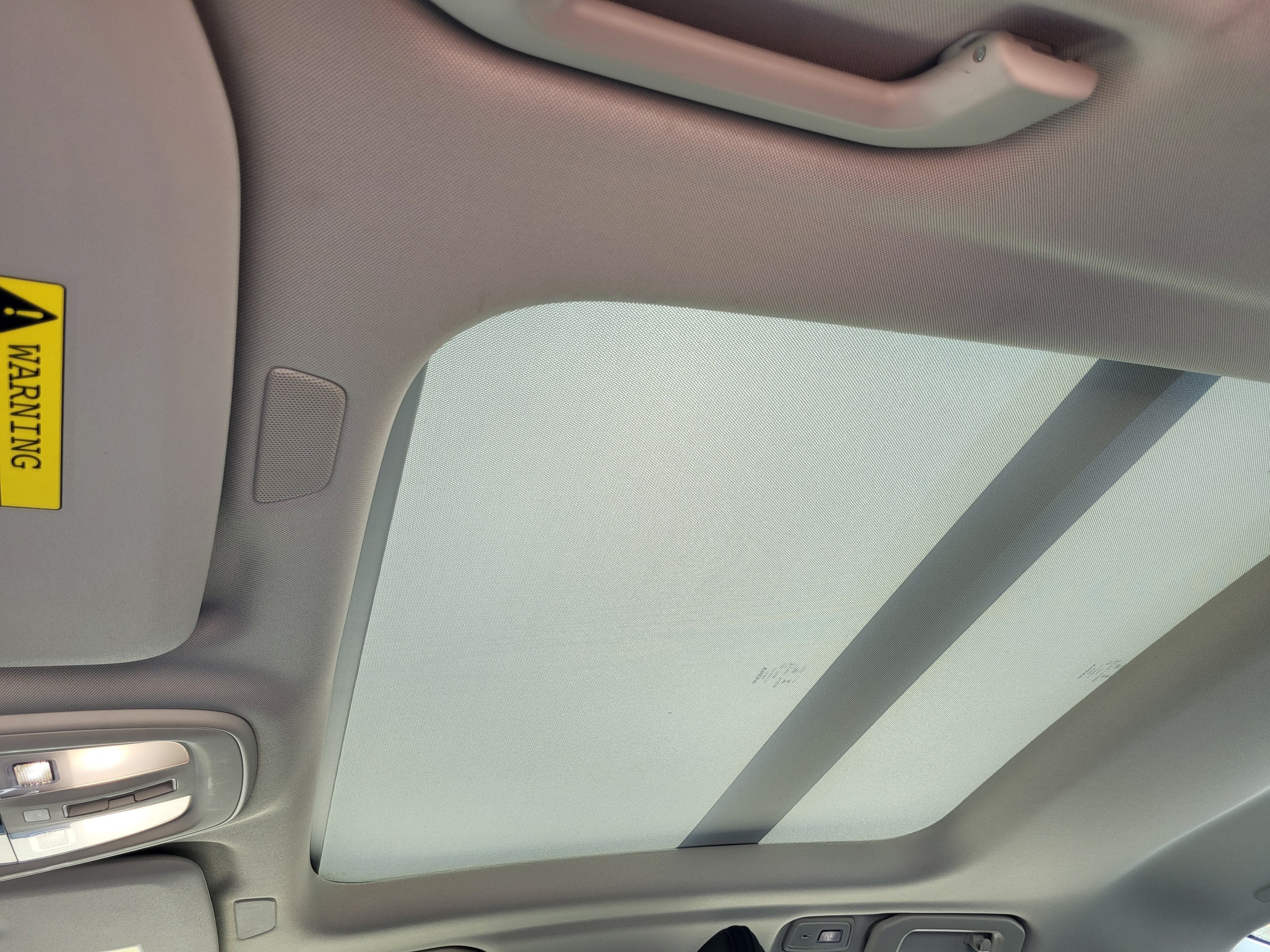 2024 Volvo S60 Recharge Plug-In Hybrid T8 Plus Dark Theme