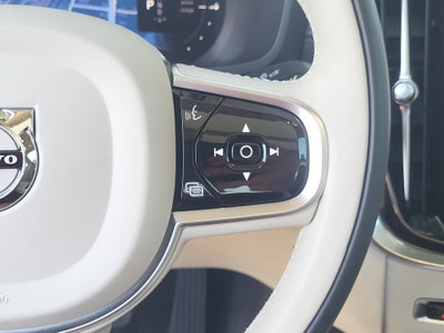 2023 Volvo S60 Recharge Plug-In Hybrid Ultimate