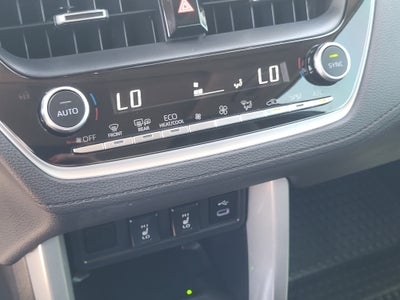 2024 Toyota Corolla Cross XLE