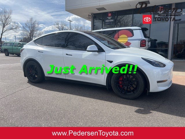 2023 Tesla Model Y Performance