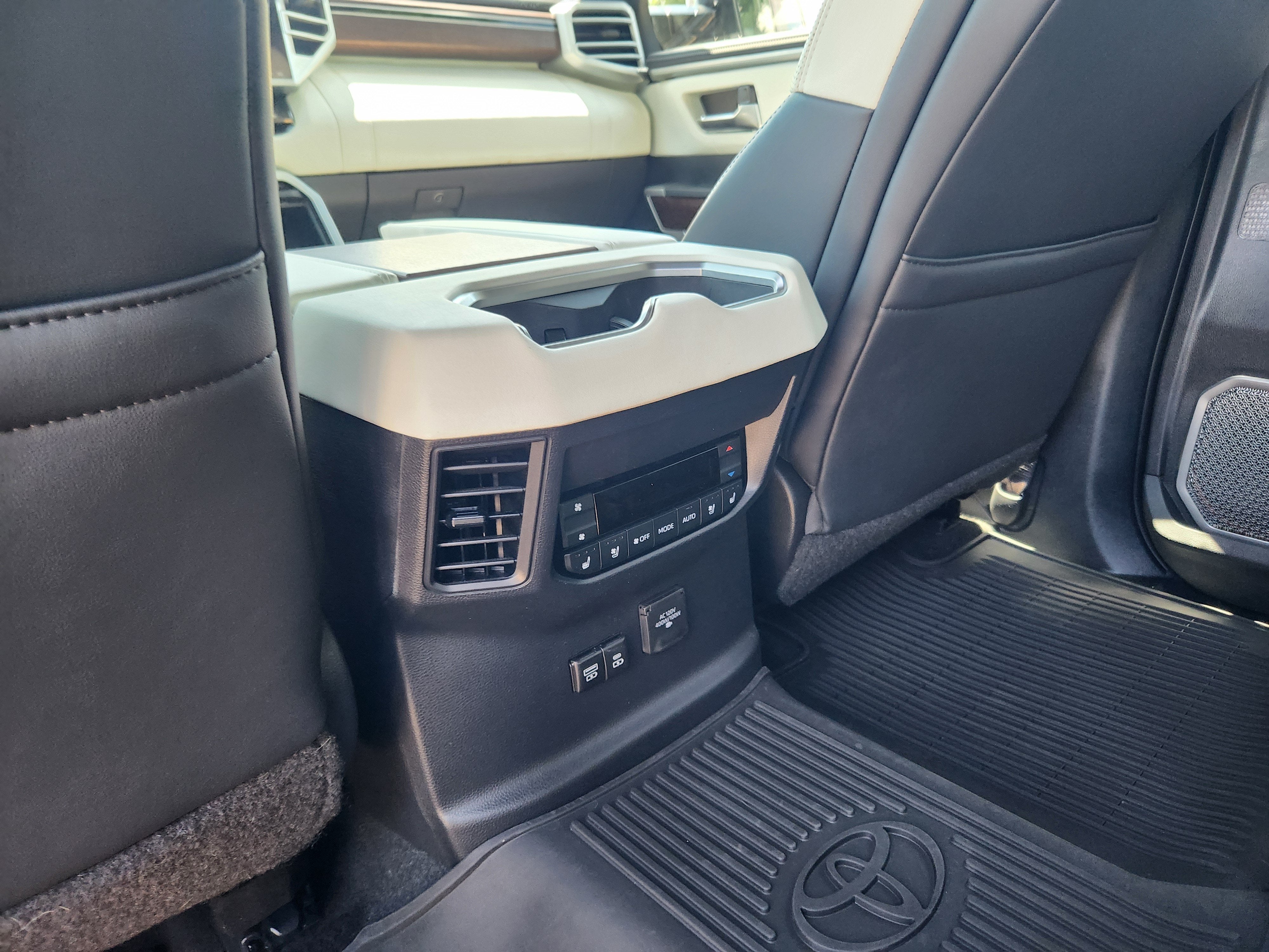 2024 Toyota Sequoia Capstone