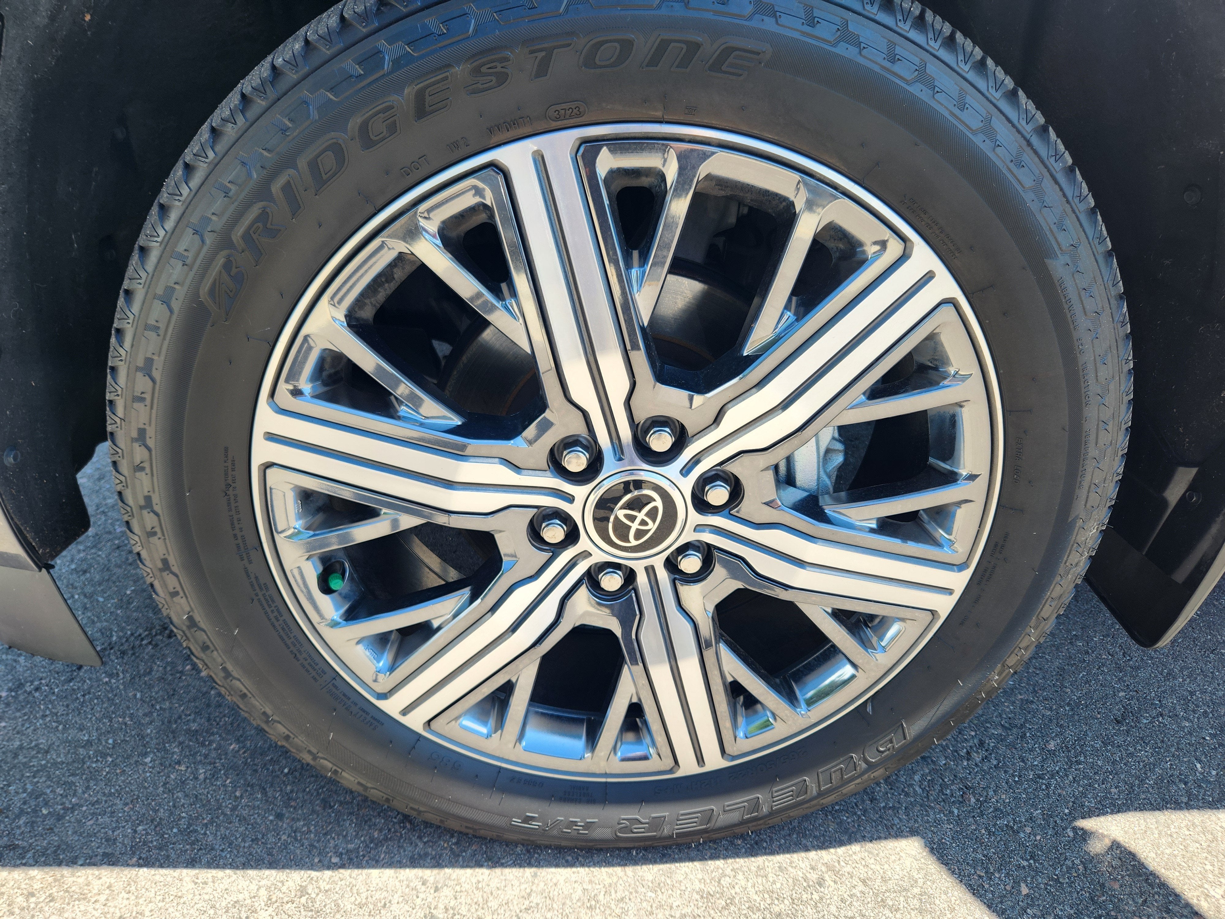 2024 Toyota Sequoia Capstone