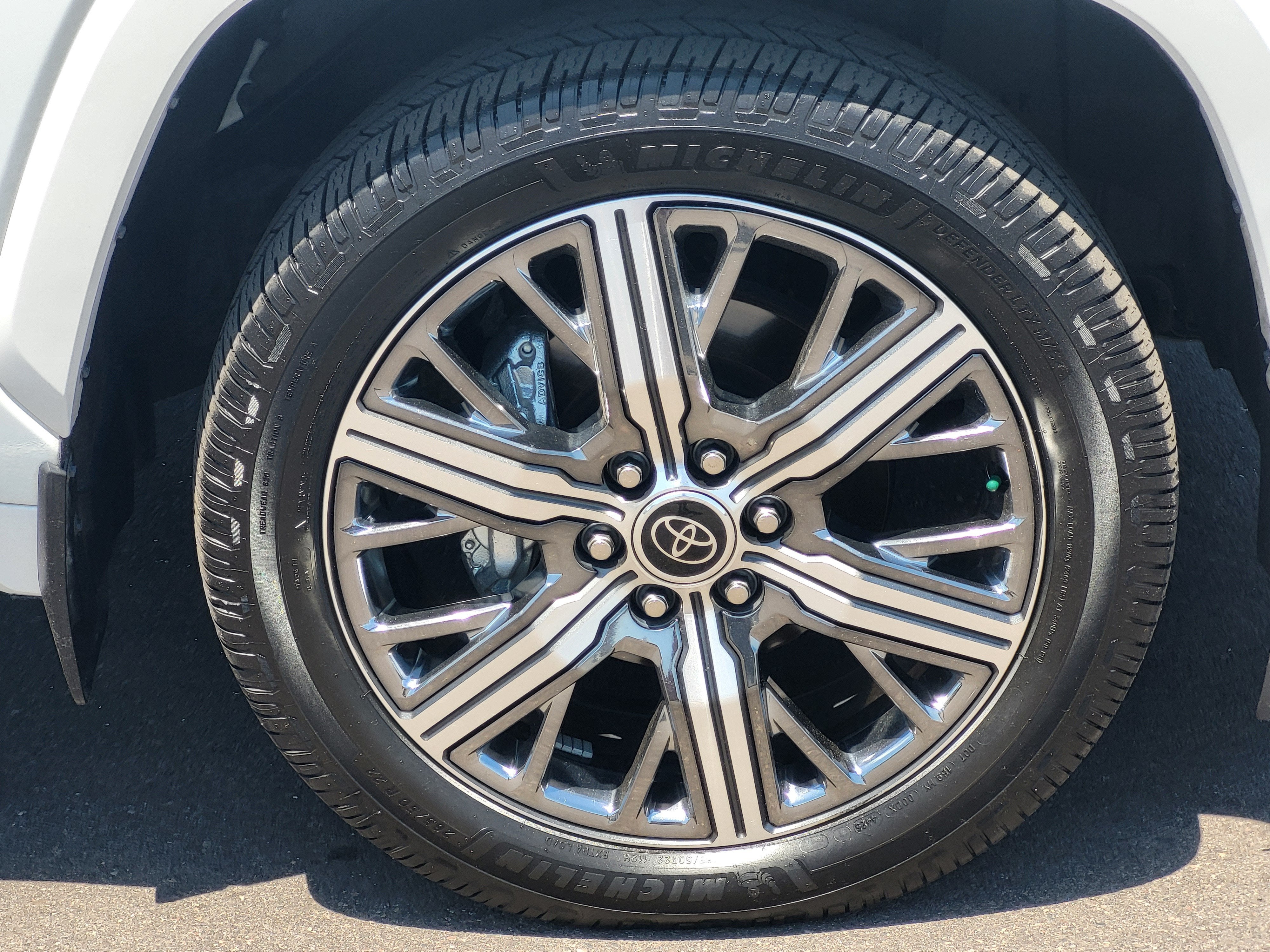 2024 Toyota Sequoia Capstone