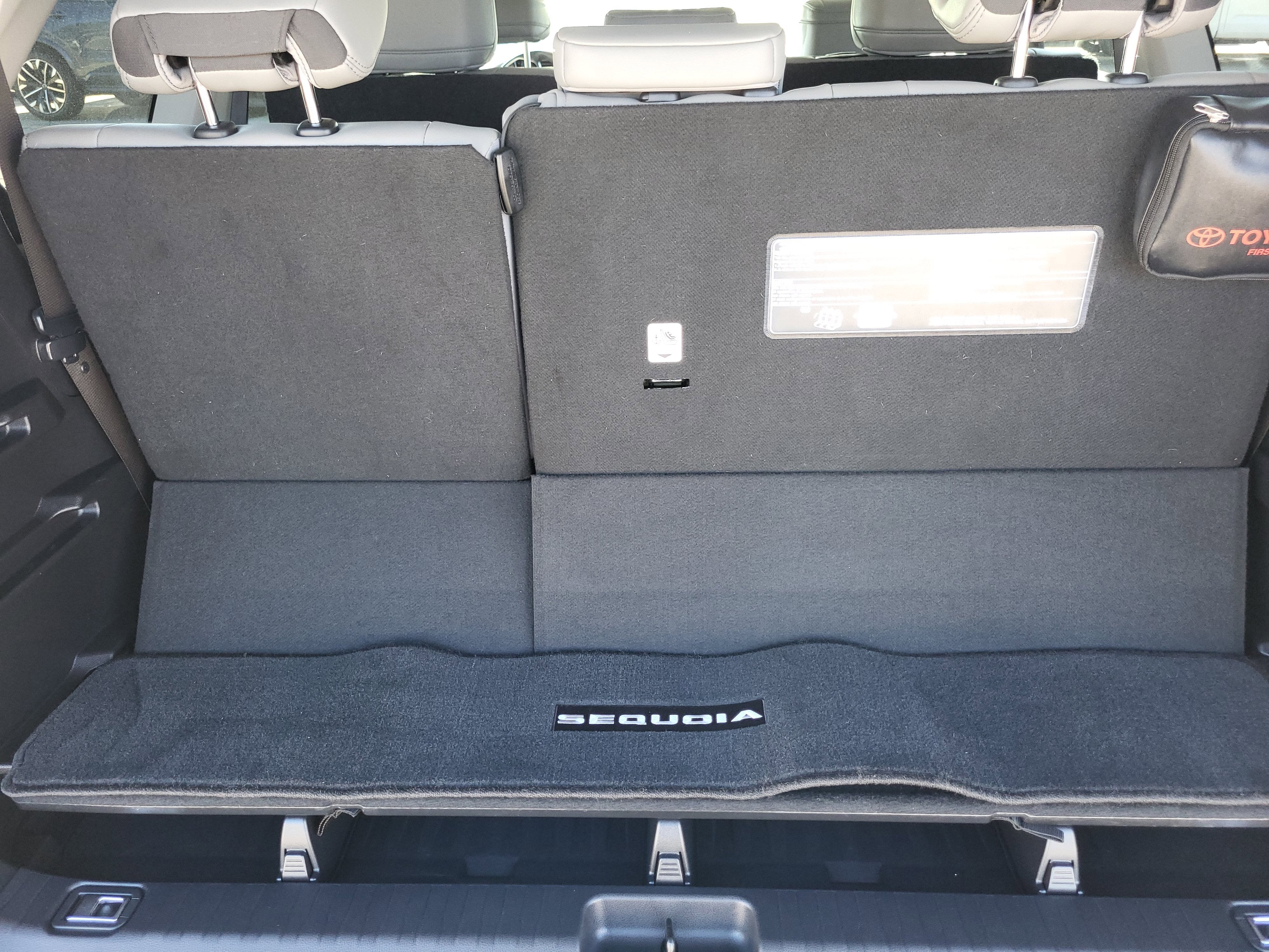 2024 Toyota Sequoia SR5