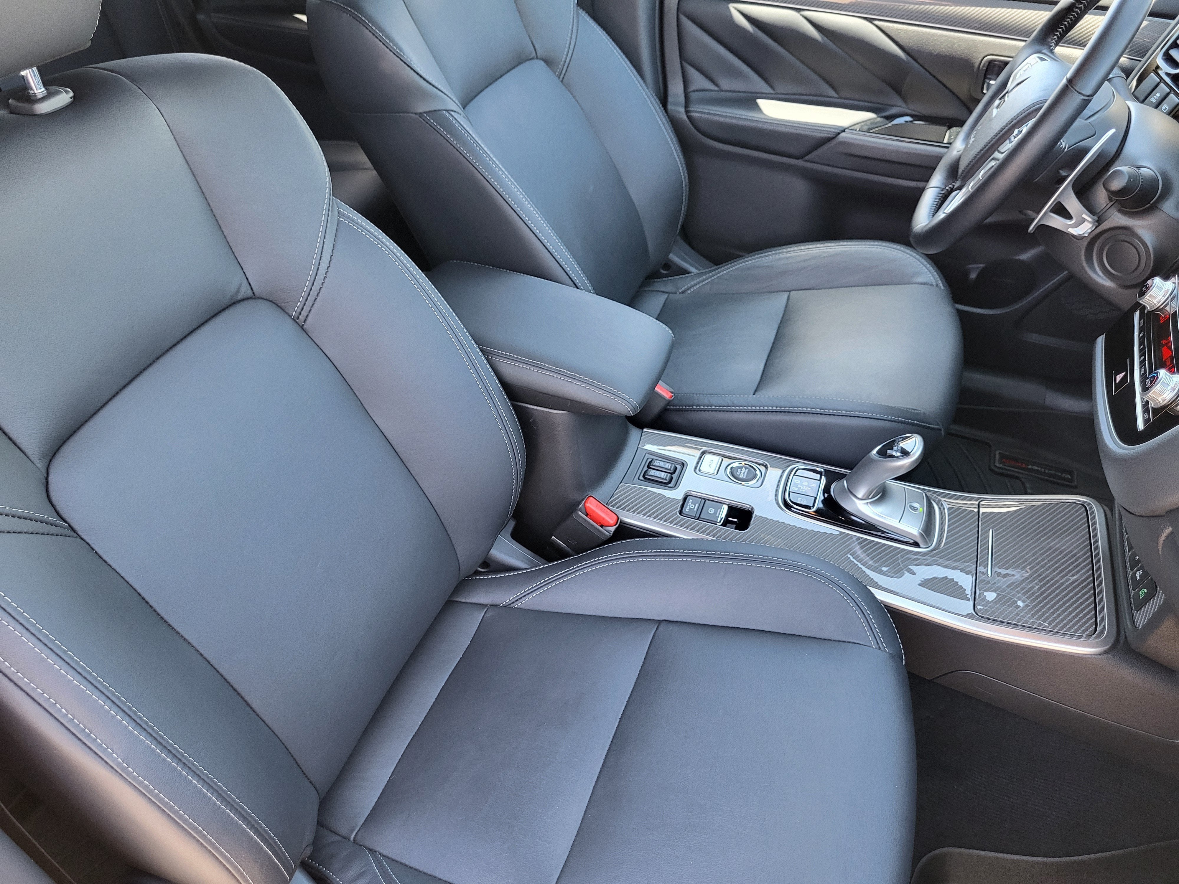 2020 Mitsubishi Outlander PHEV GT