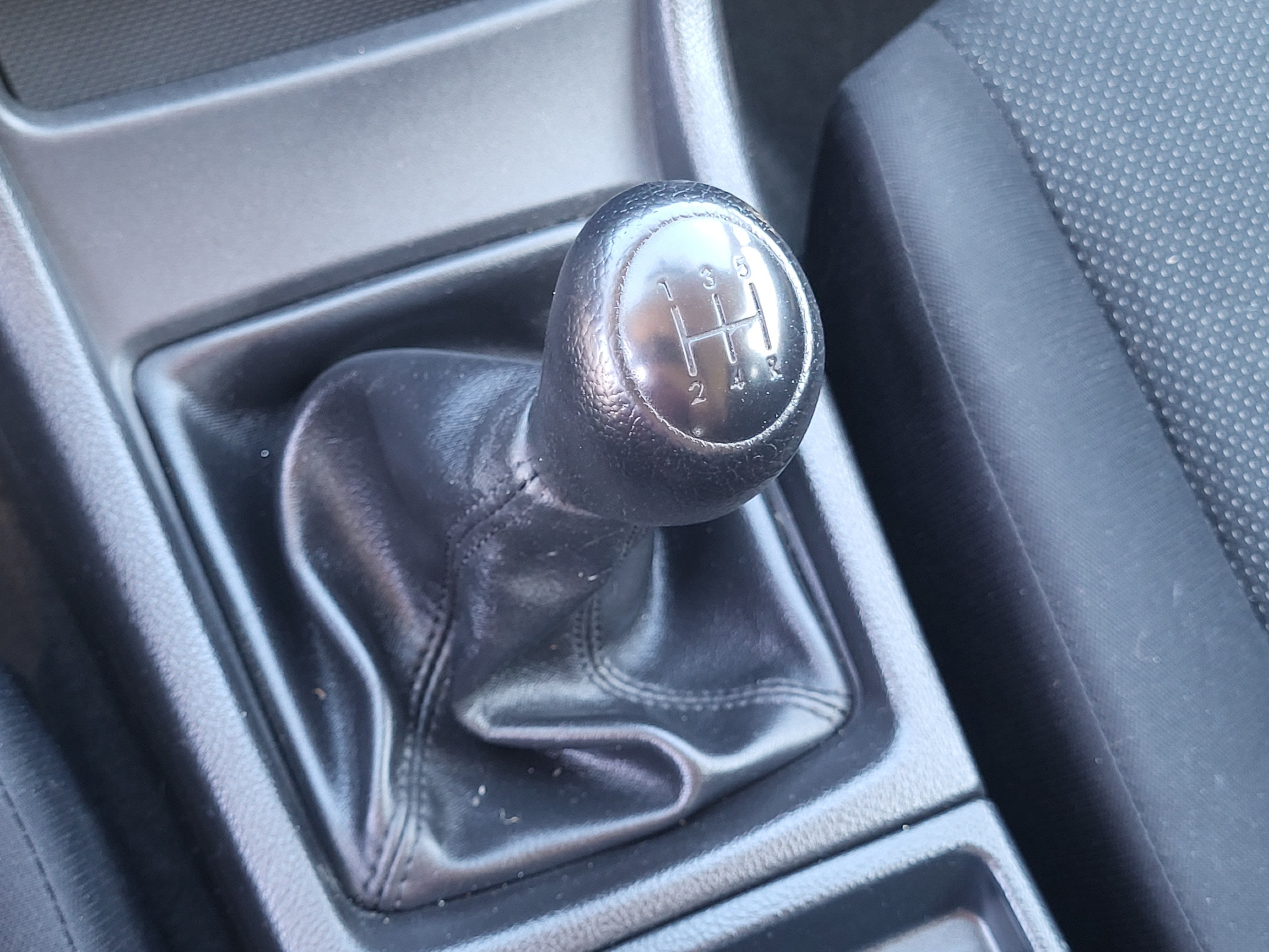 2012 Subaru Impreza 2.0i Premium