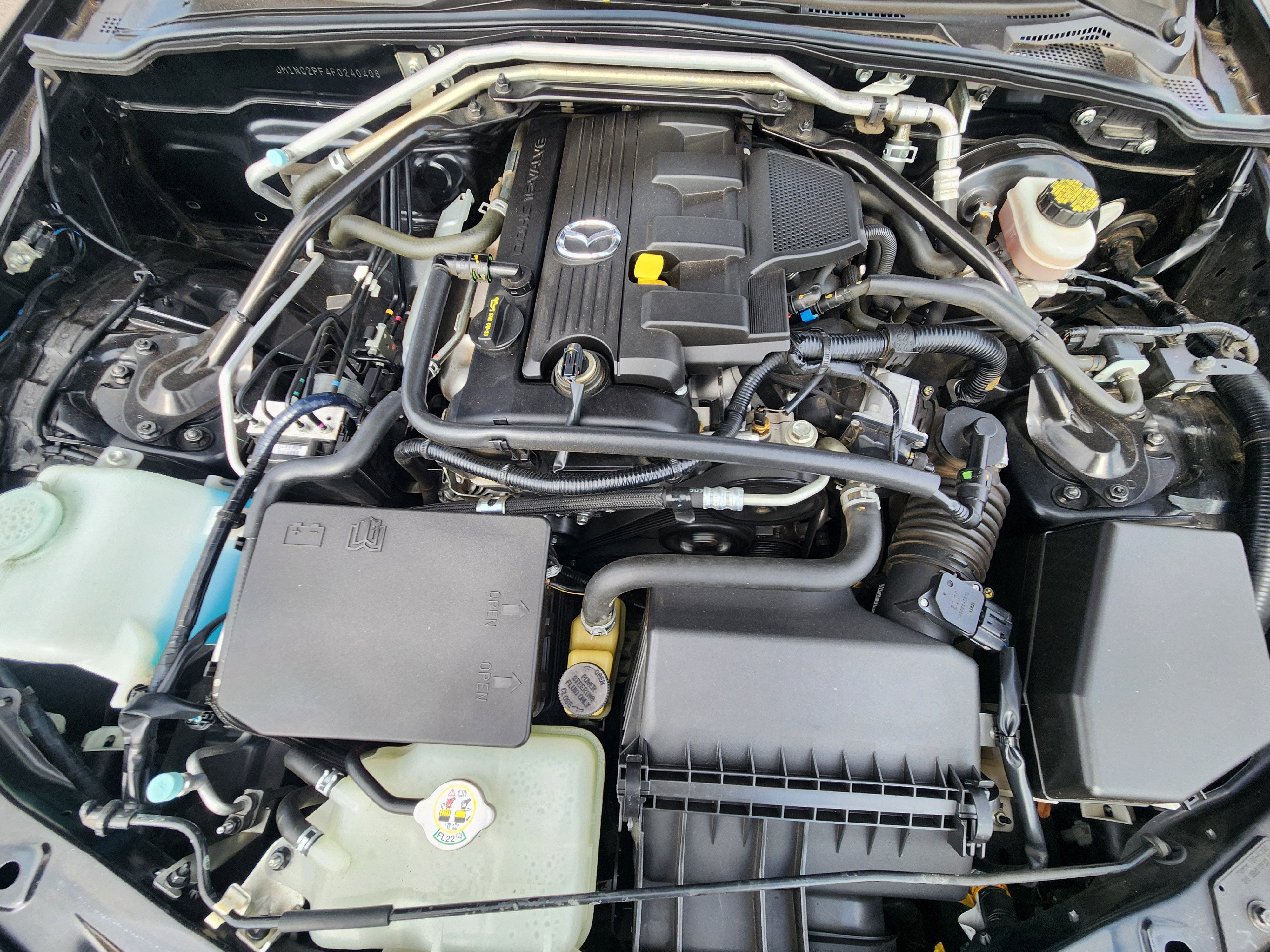 2015 Mazda Mazda Miata PRHT Grand Touring