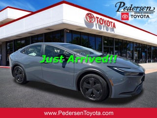 2023 Toyota Prius LE