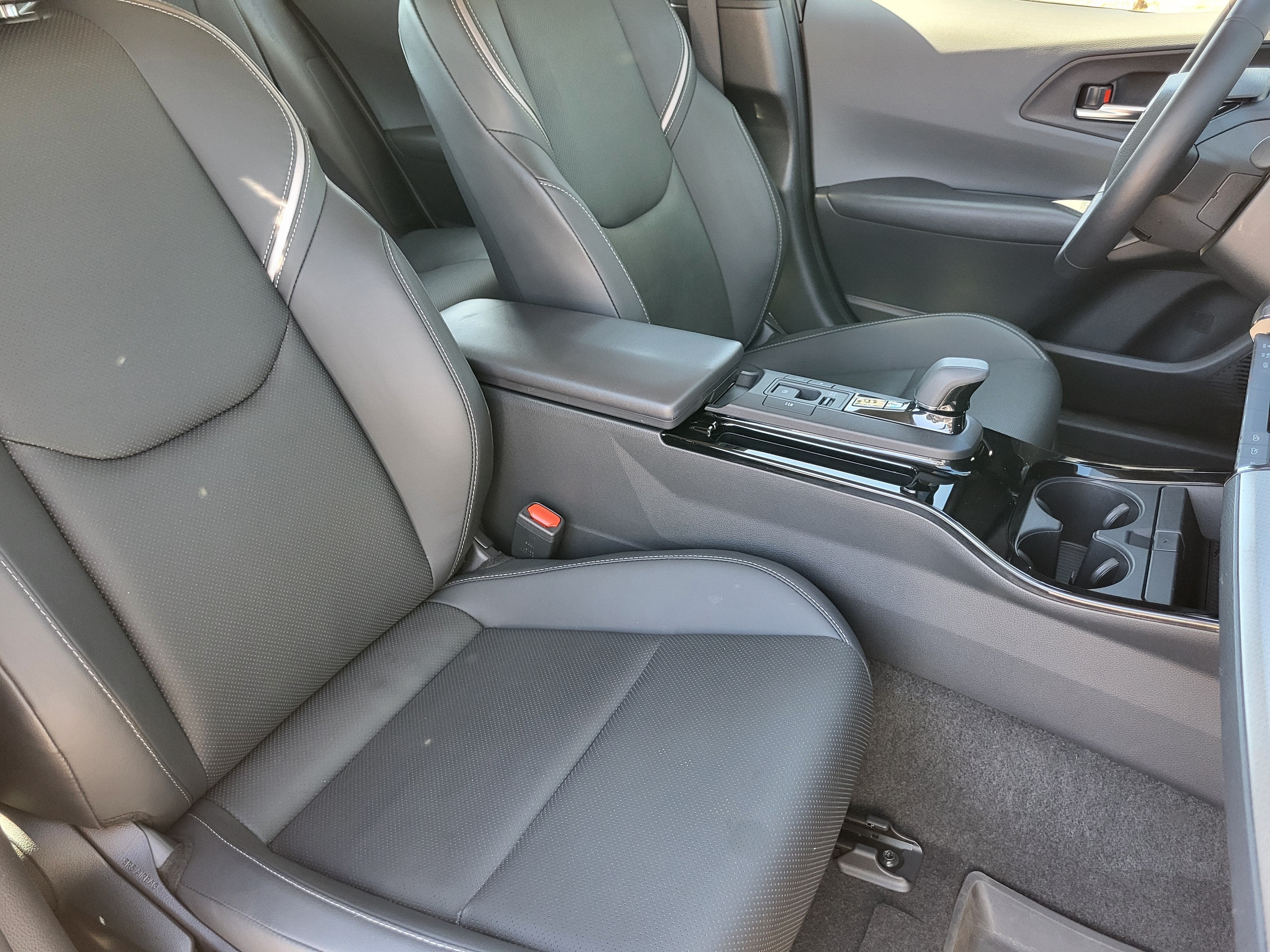 2024 Toyota Prius XLE