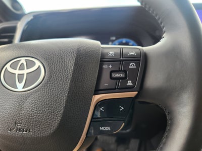 2023 Toyota Crown Platinum