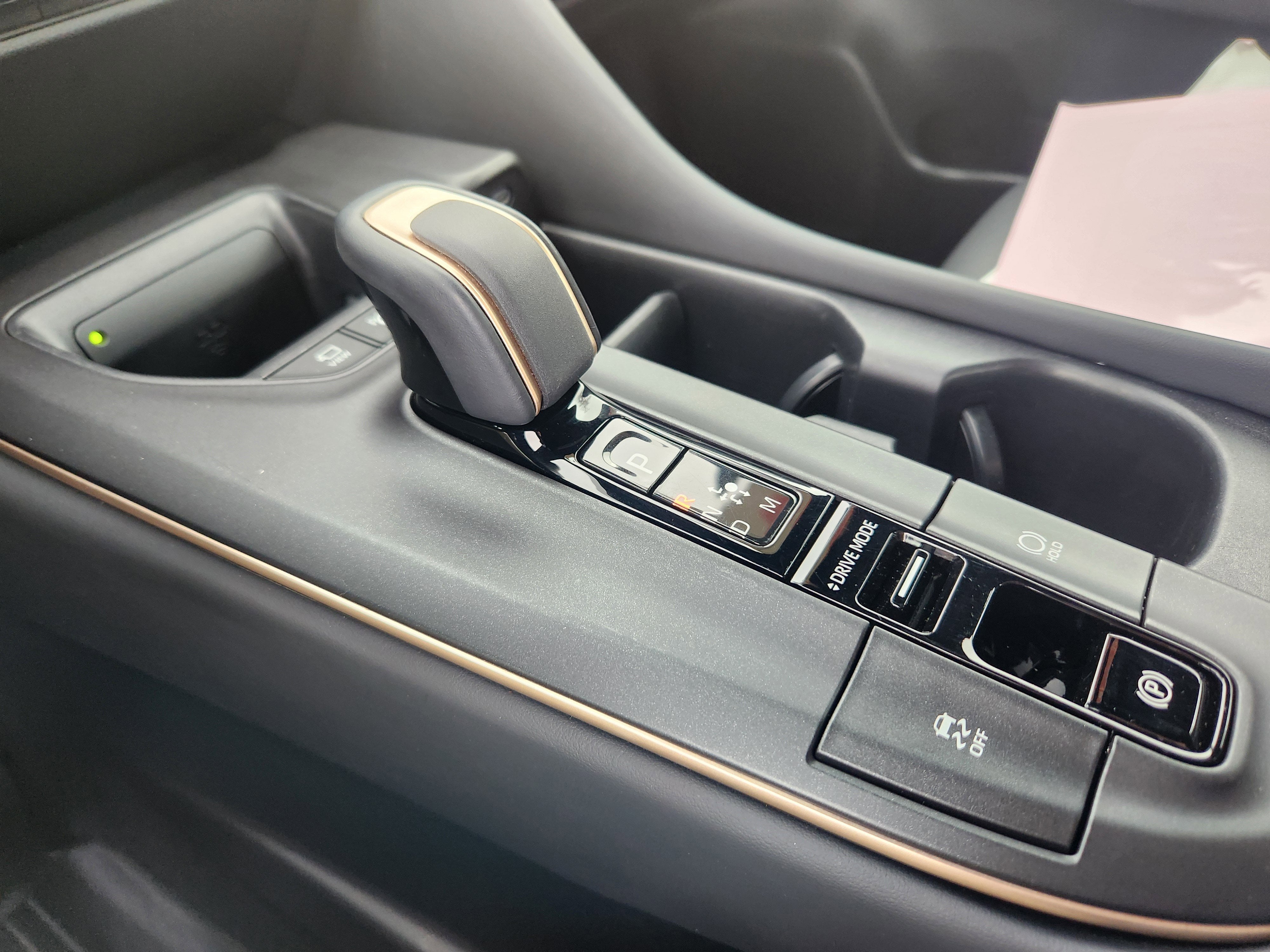 2023 Toyota Crown Platinum