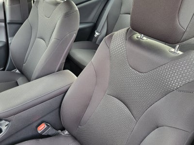 2021 Toyota Prius LE