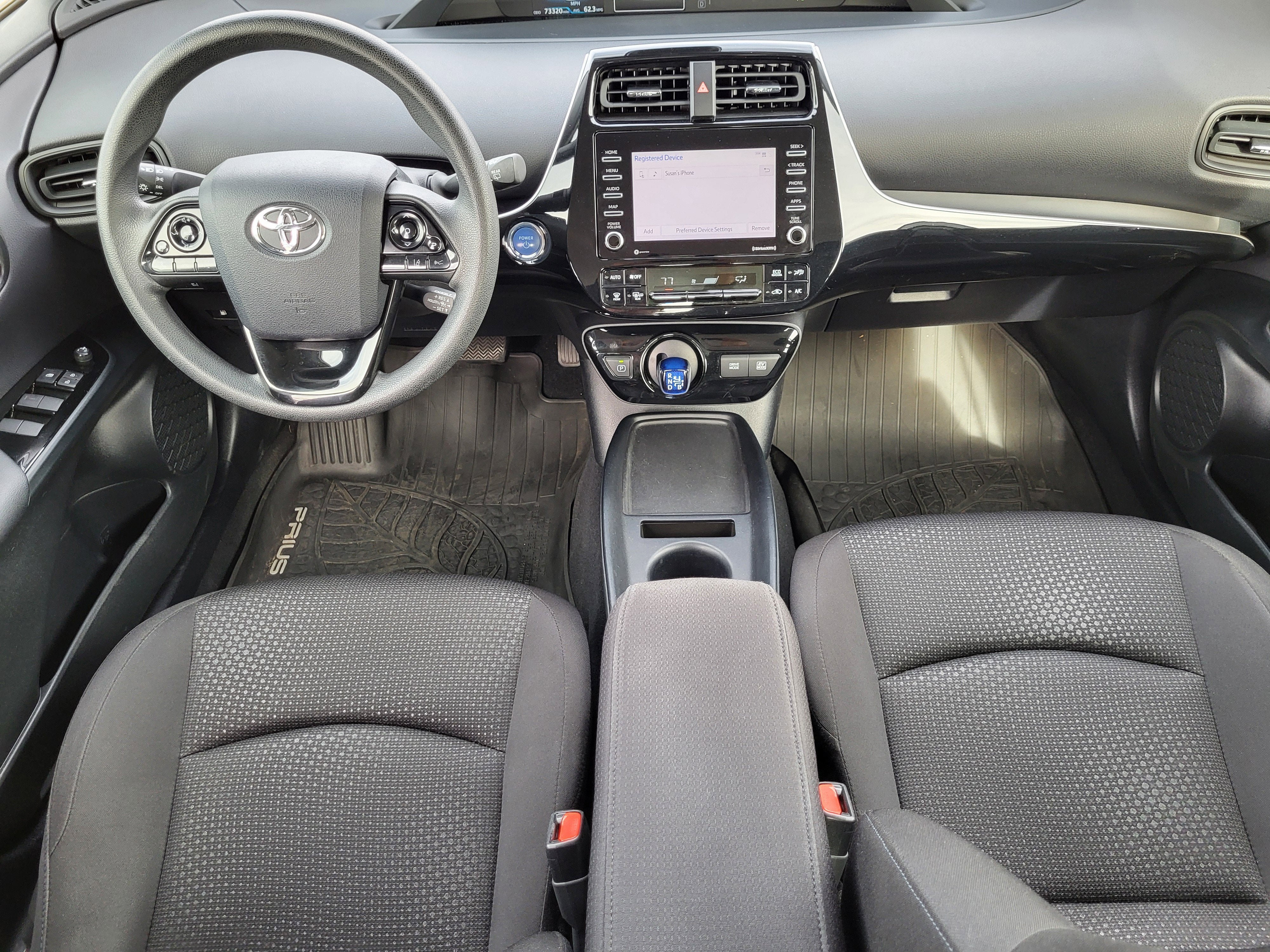 2021 Toyota Prius LE