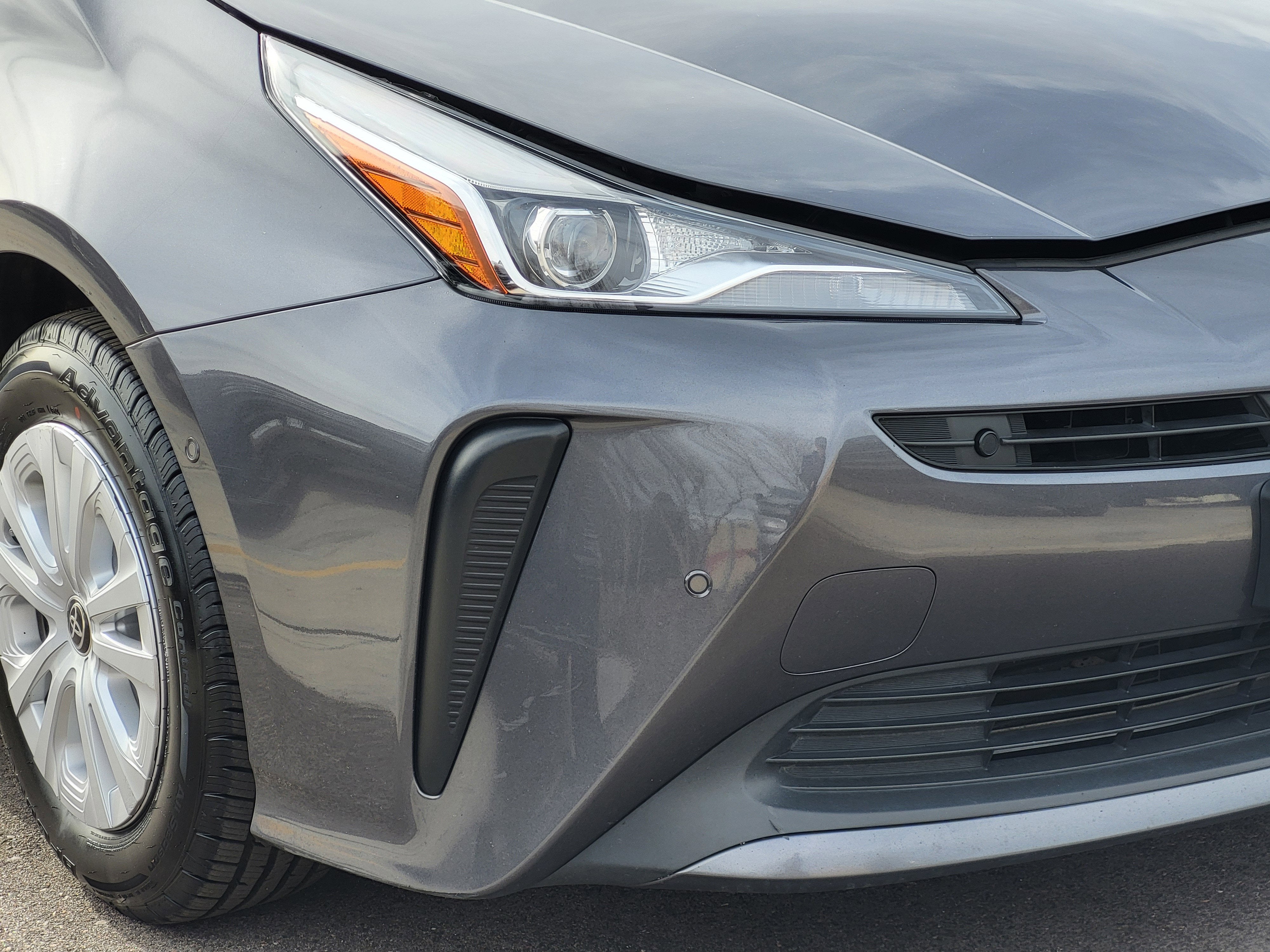 2021 Toyota Prius LE