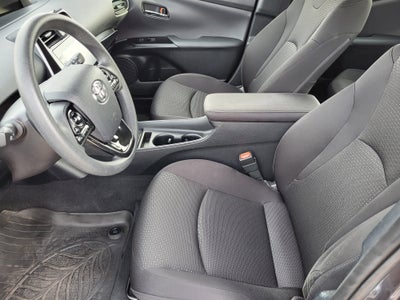 2021 Toyota Prius LE