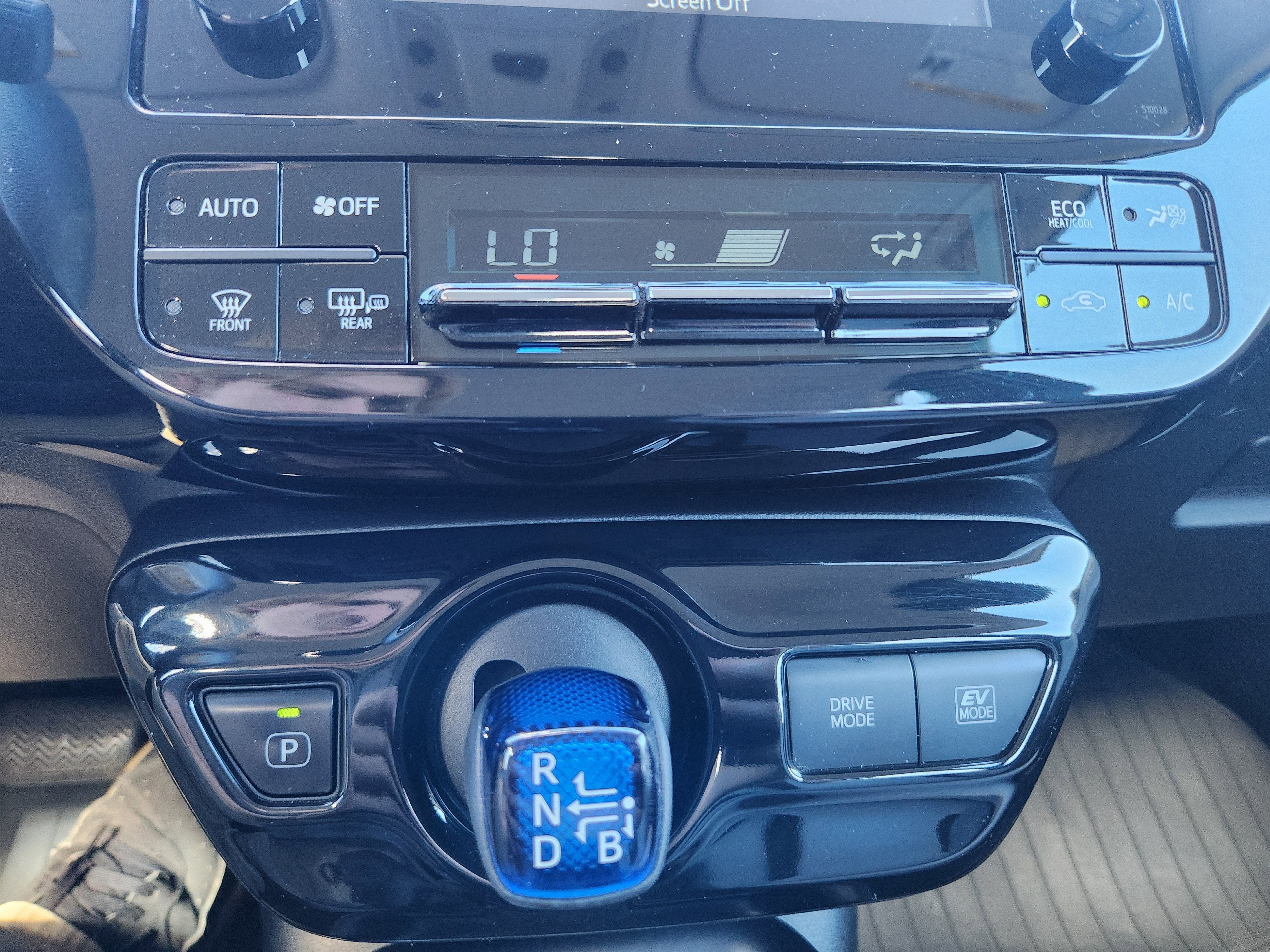 2016 Toyota Prius Two