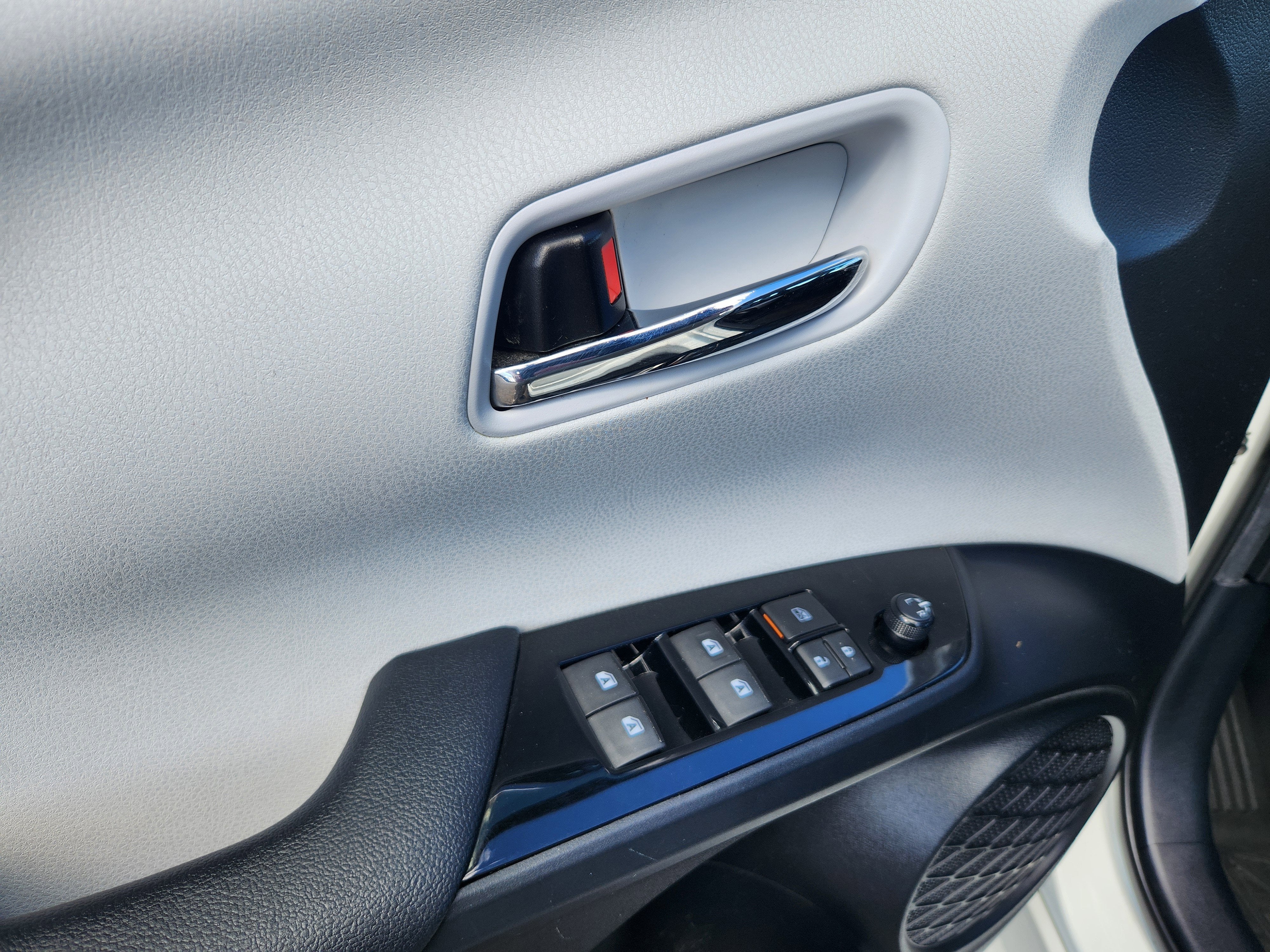 2016 Toyota Prius Two