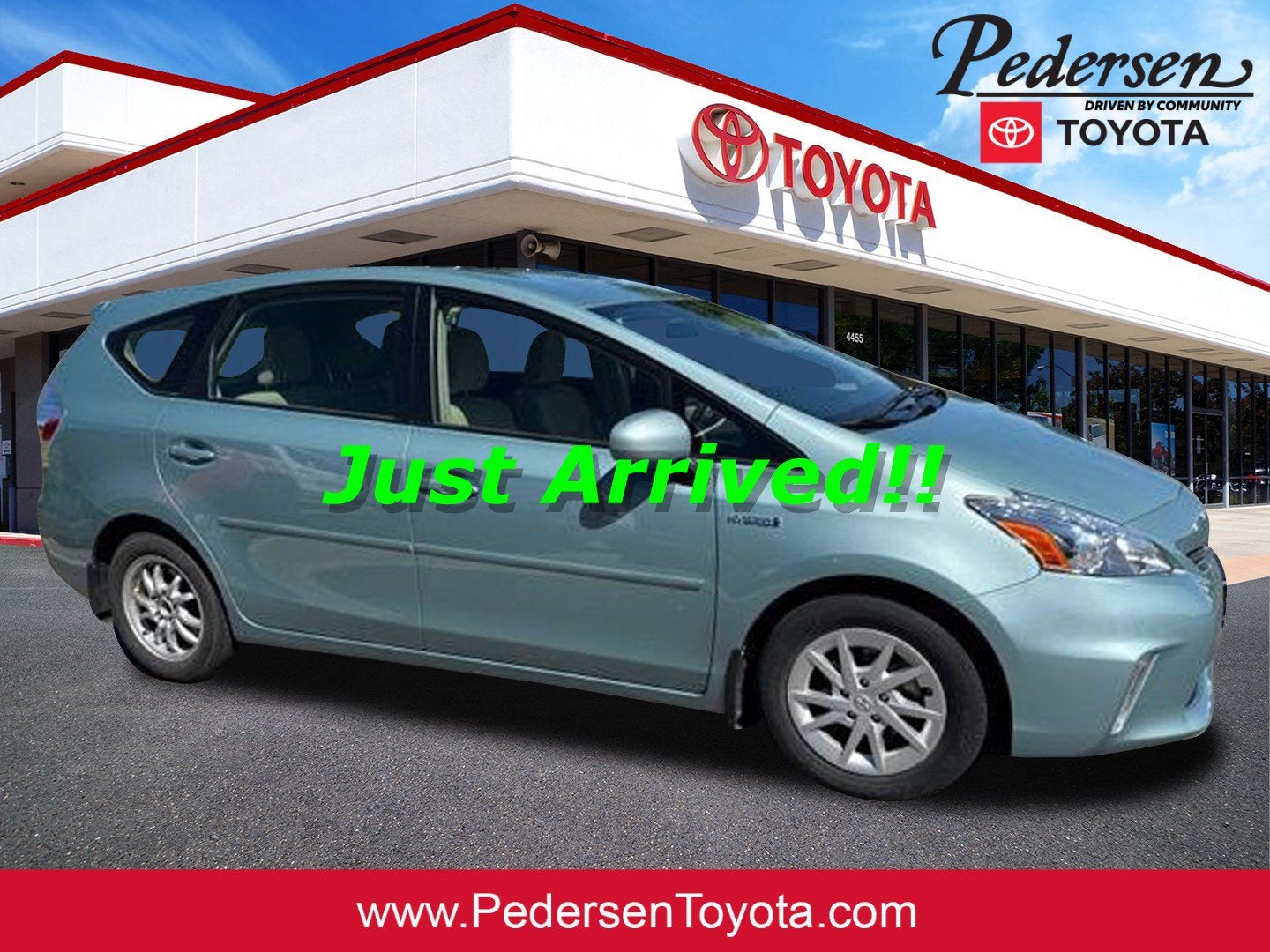2014 Toyota Prius v Two