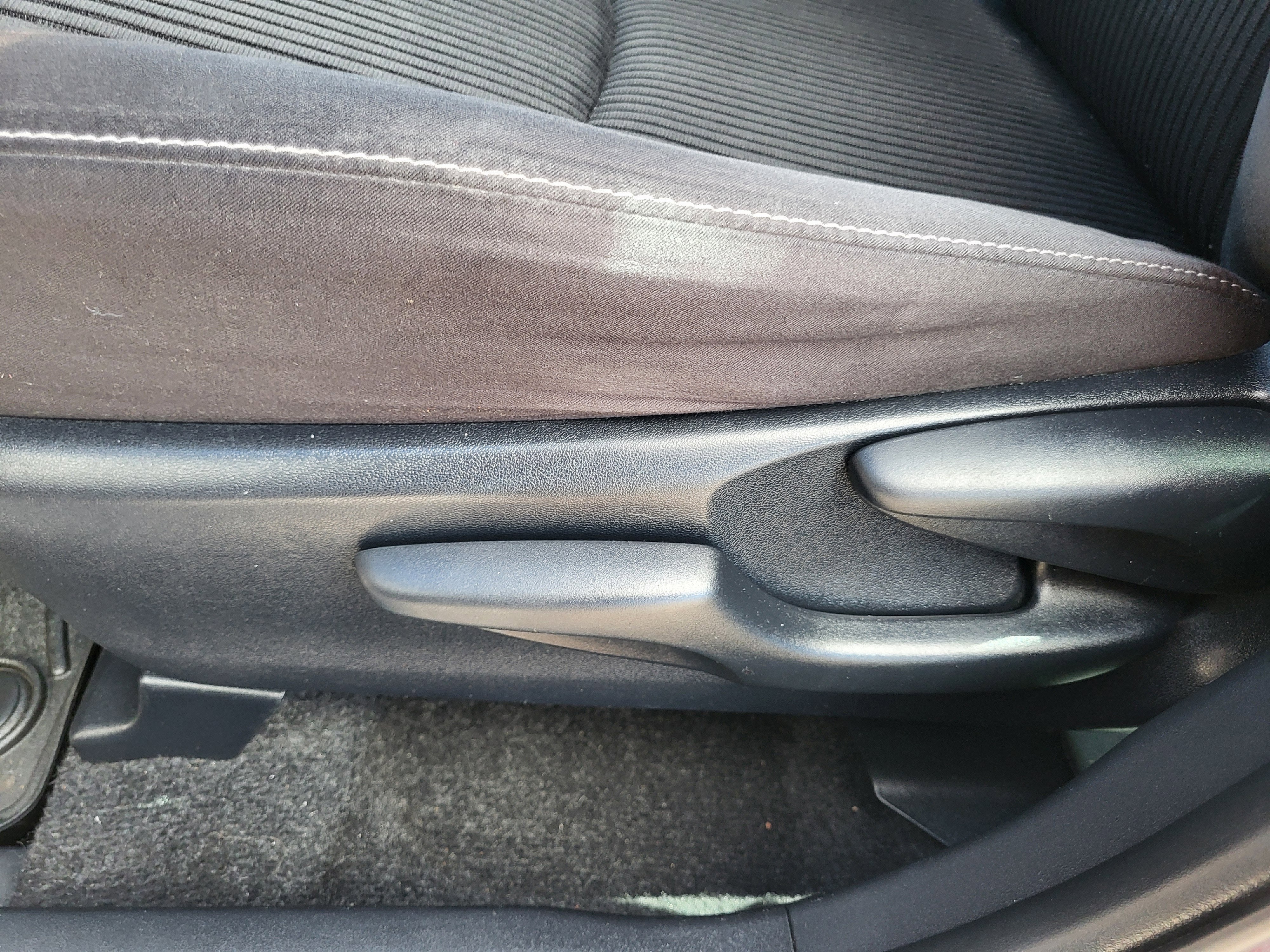 2015 Toyota Prius v Two