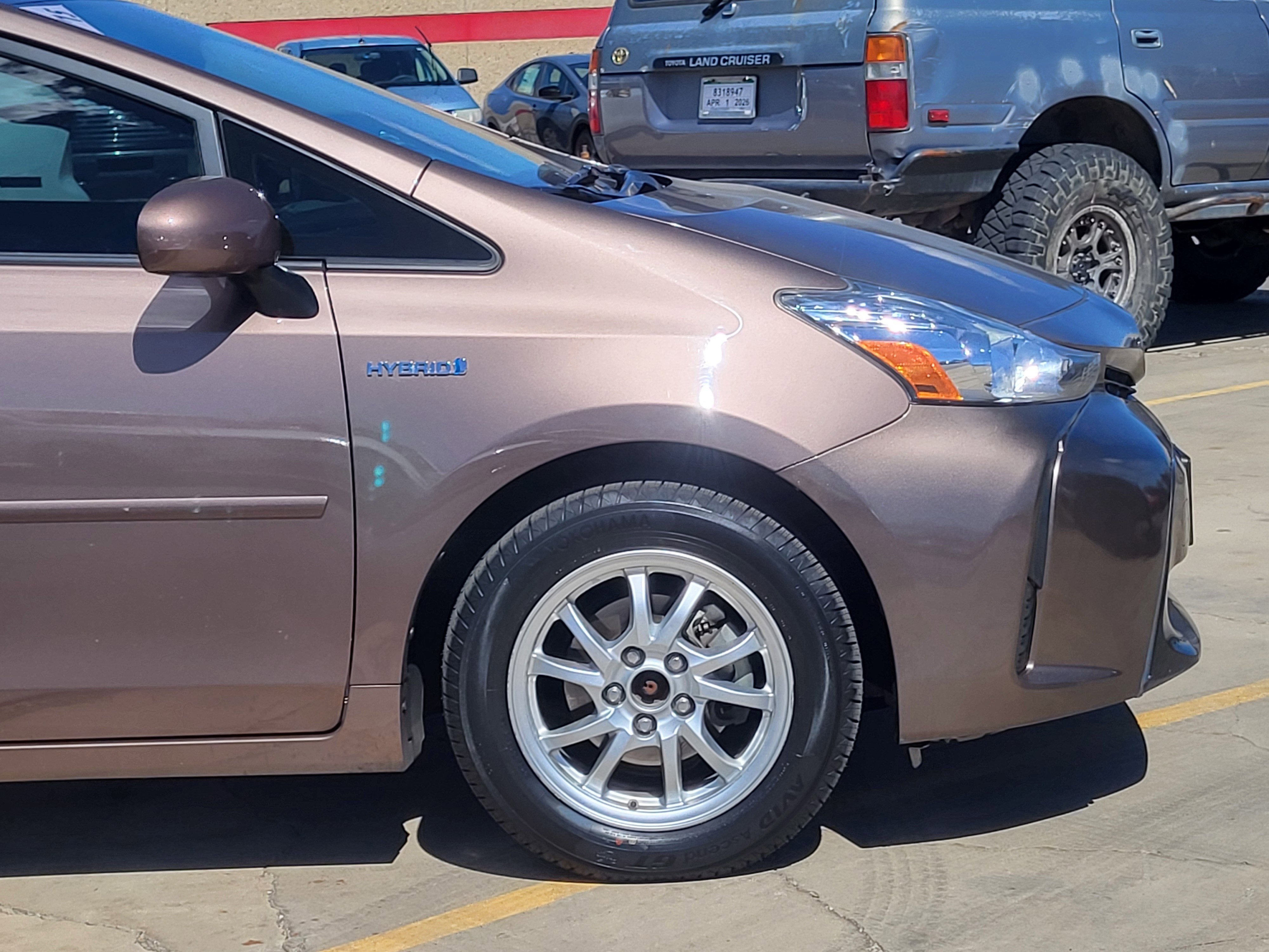 2015 Toyota Prius v Two