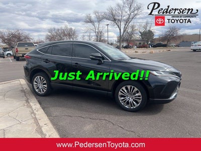 2023 Toyota Venza Base