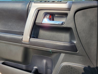 2017 Toyota 4Runner SR5
