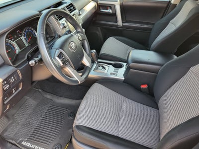 2017 Toyota 4Runner SR5