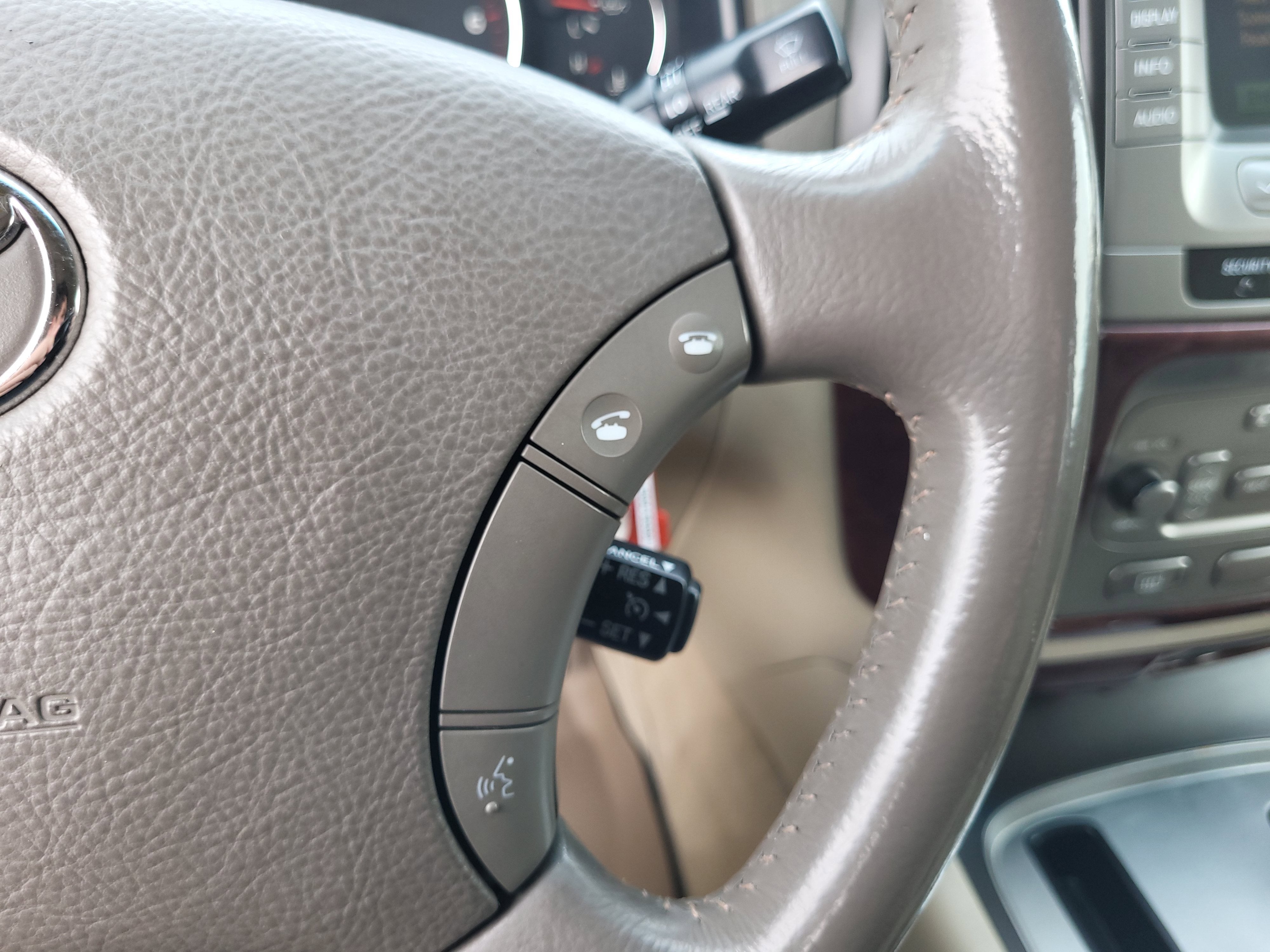 2005 Toyota Land Cruiser Base