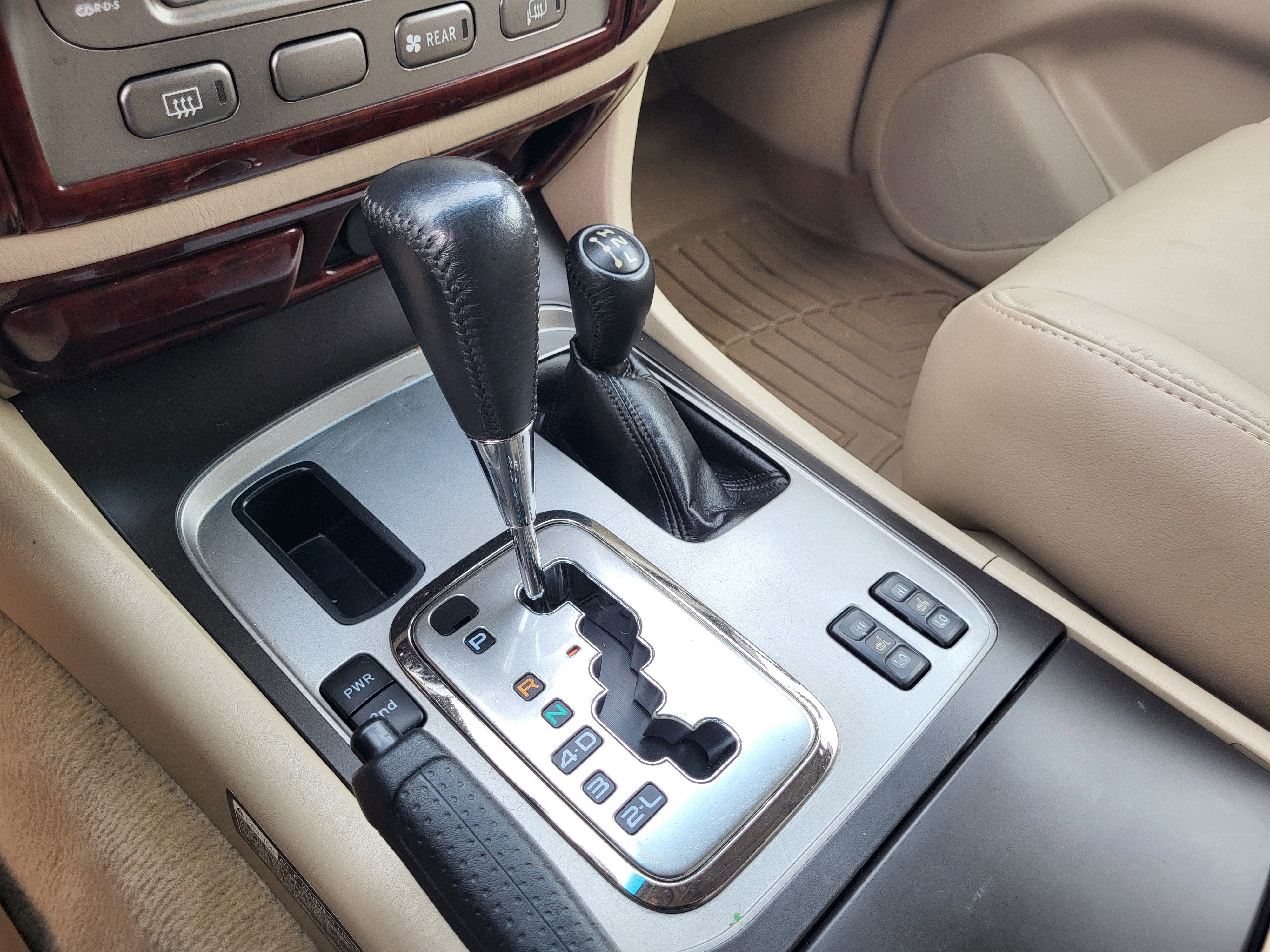 2005 Toyota Land Cruiser Base