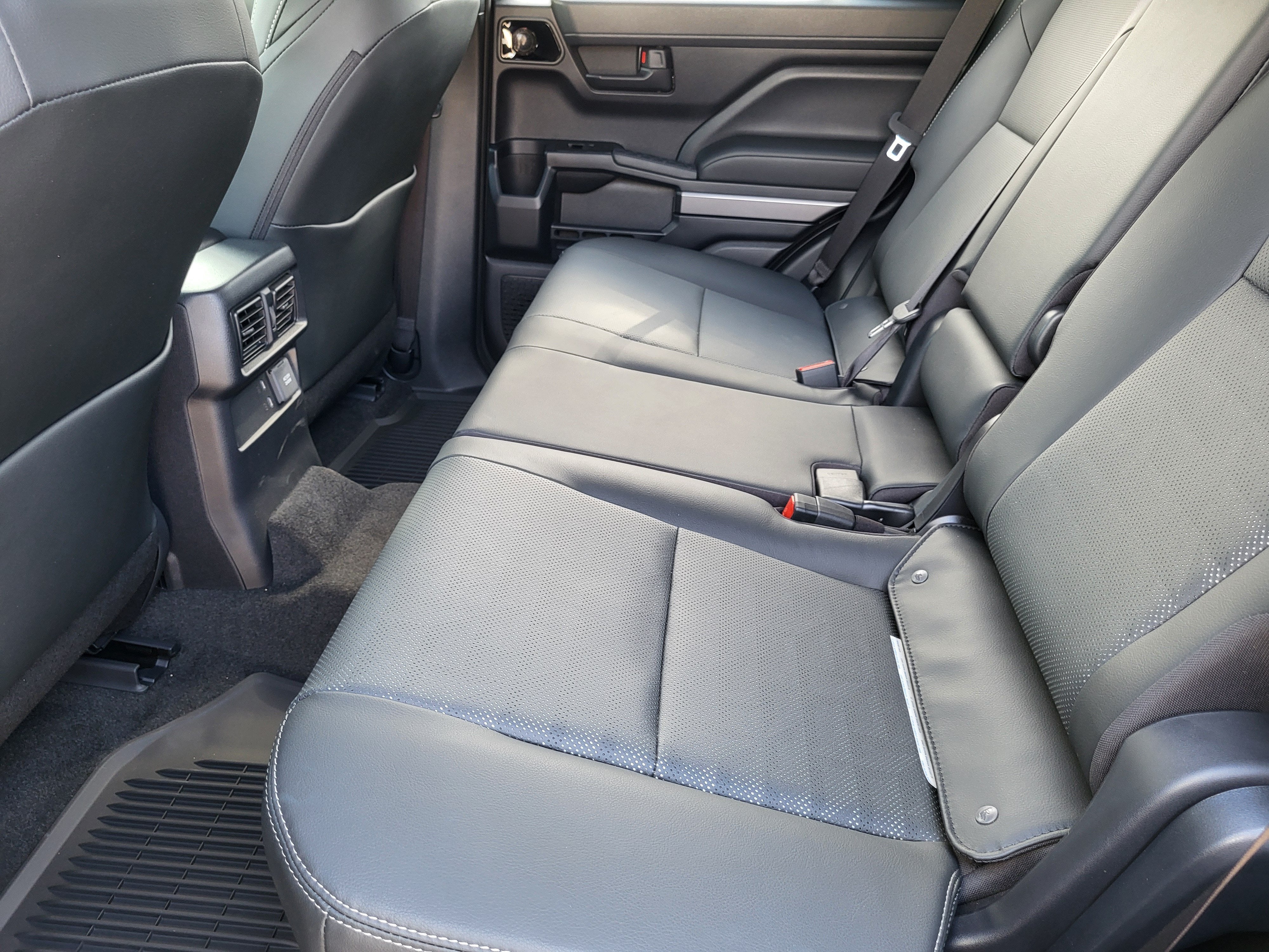 2026 Toyota 4Runner i-FORCE MAX Hybrid TRD Off Road Premium