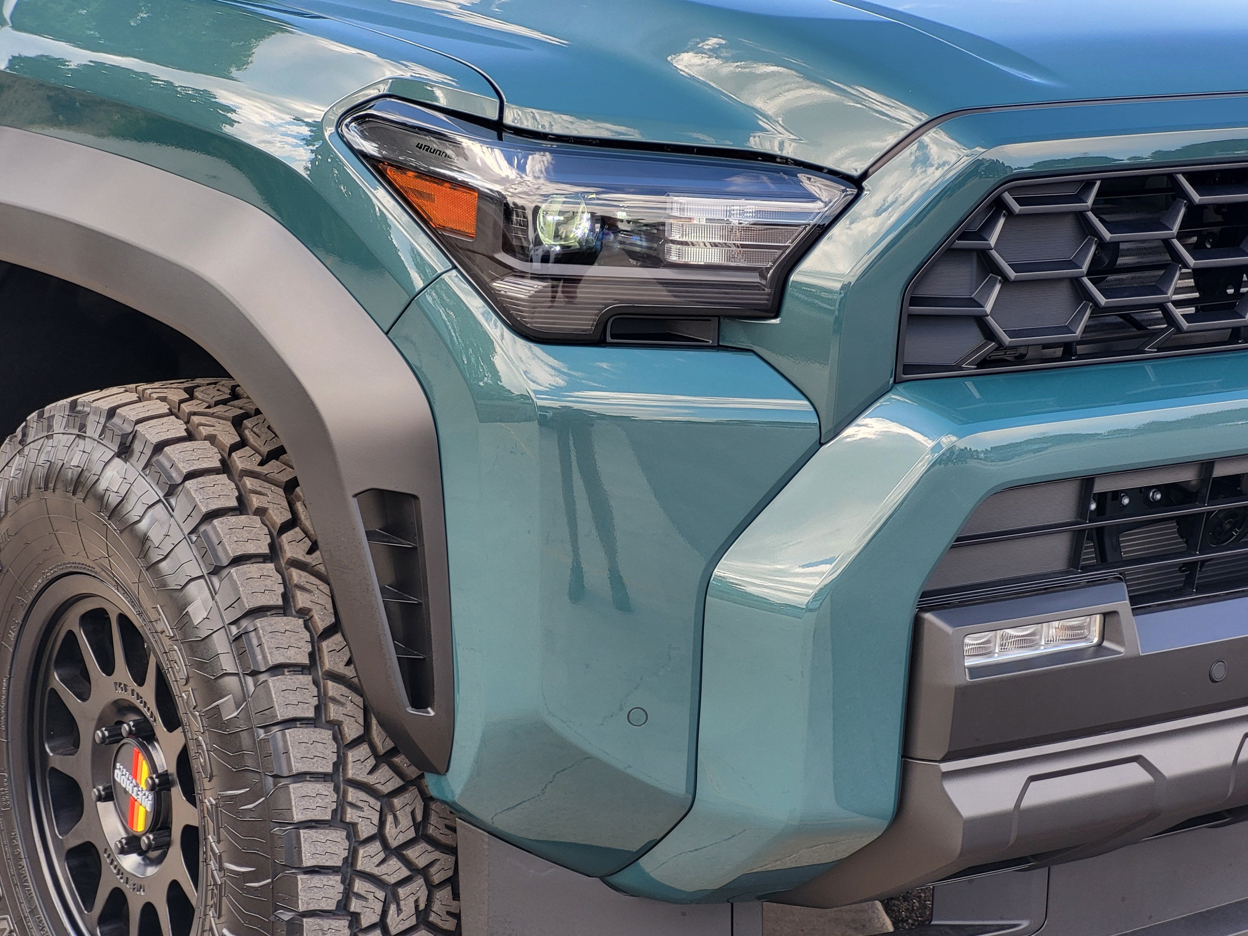 2026 Toyota 4Runner i-FORCE MAX Hybrid TRD Off Road Premium