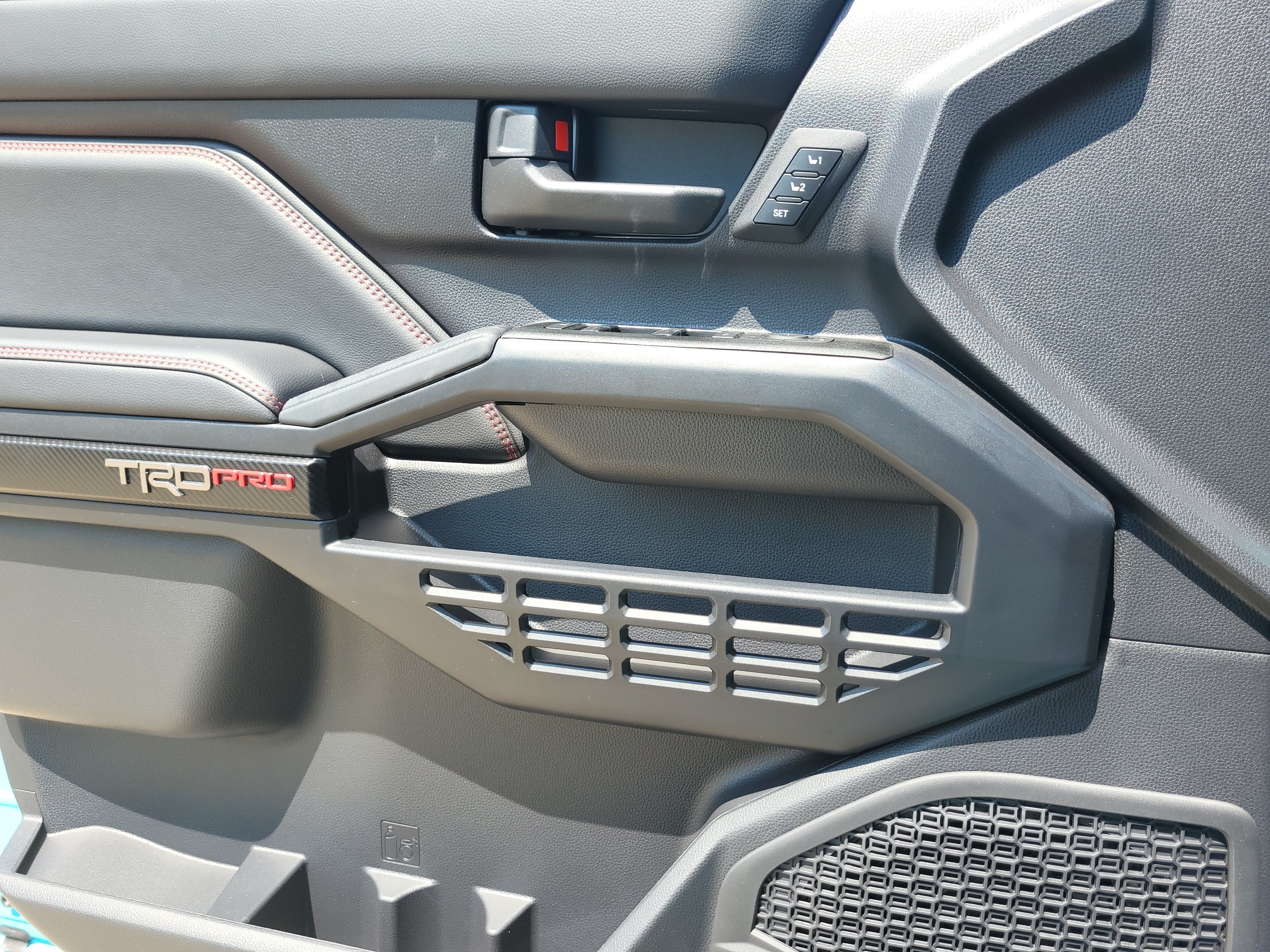 2026 Toyota 4Runner i-FORCE MAX Hybrid TRD Pro