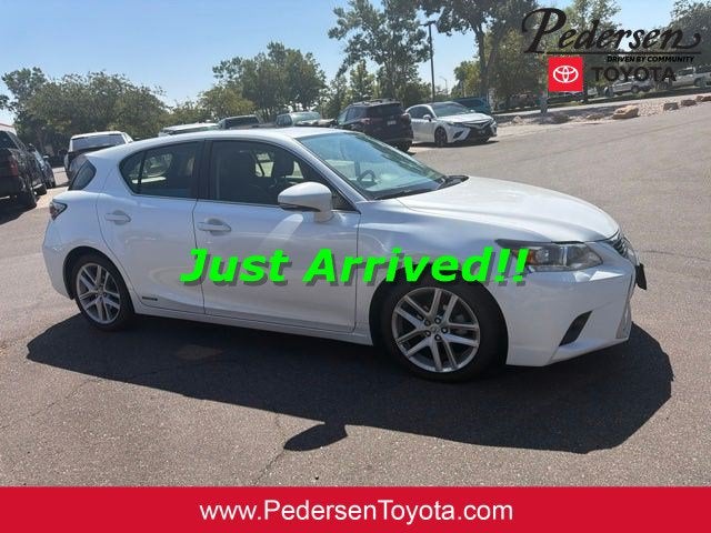 2017 Lexus CT 200h
